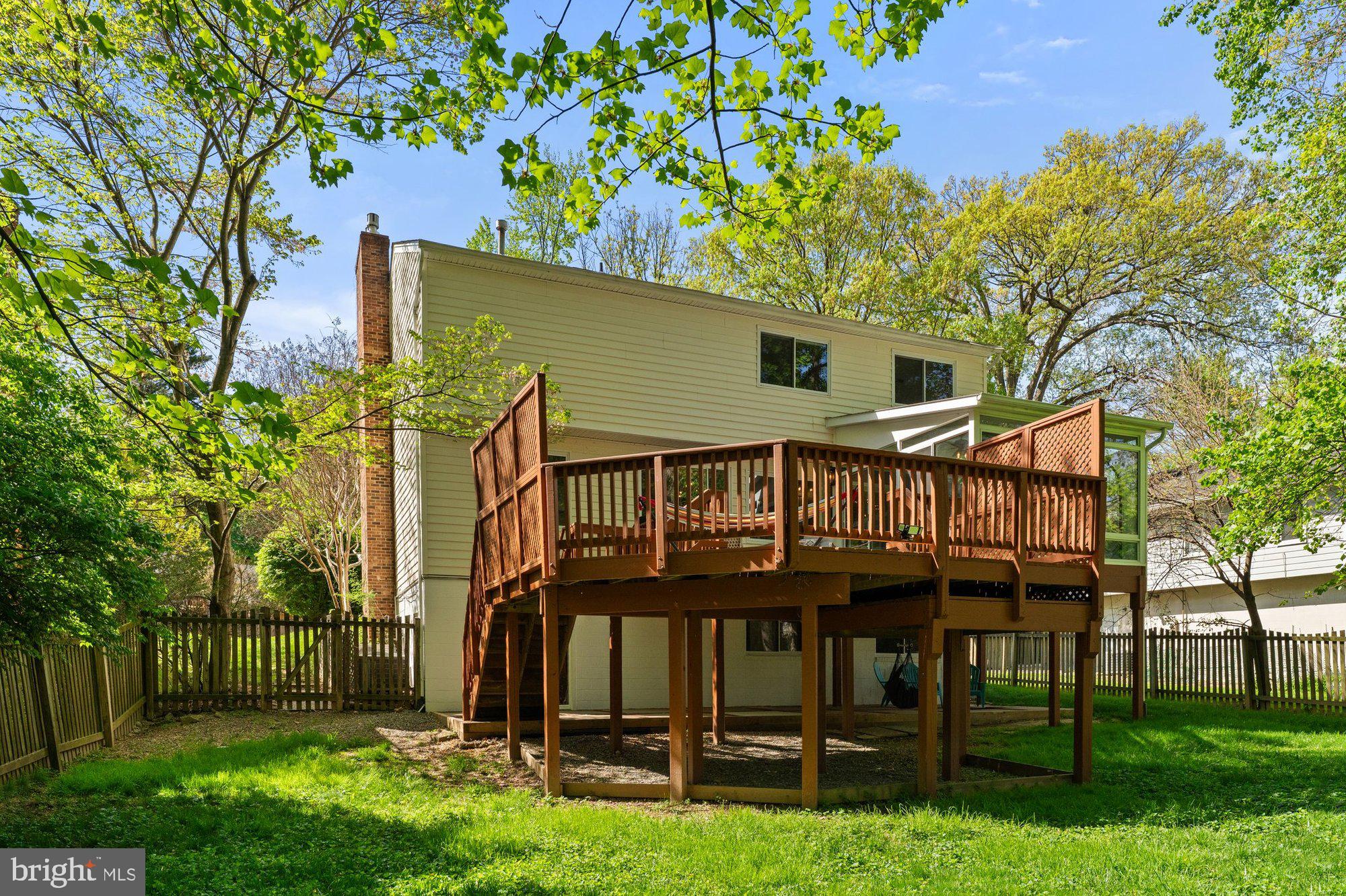 TYSONS WOODS - Residential