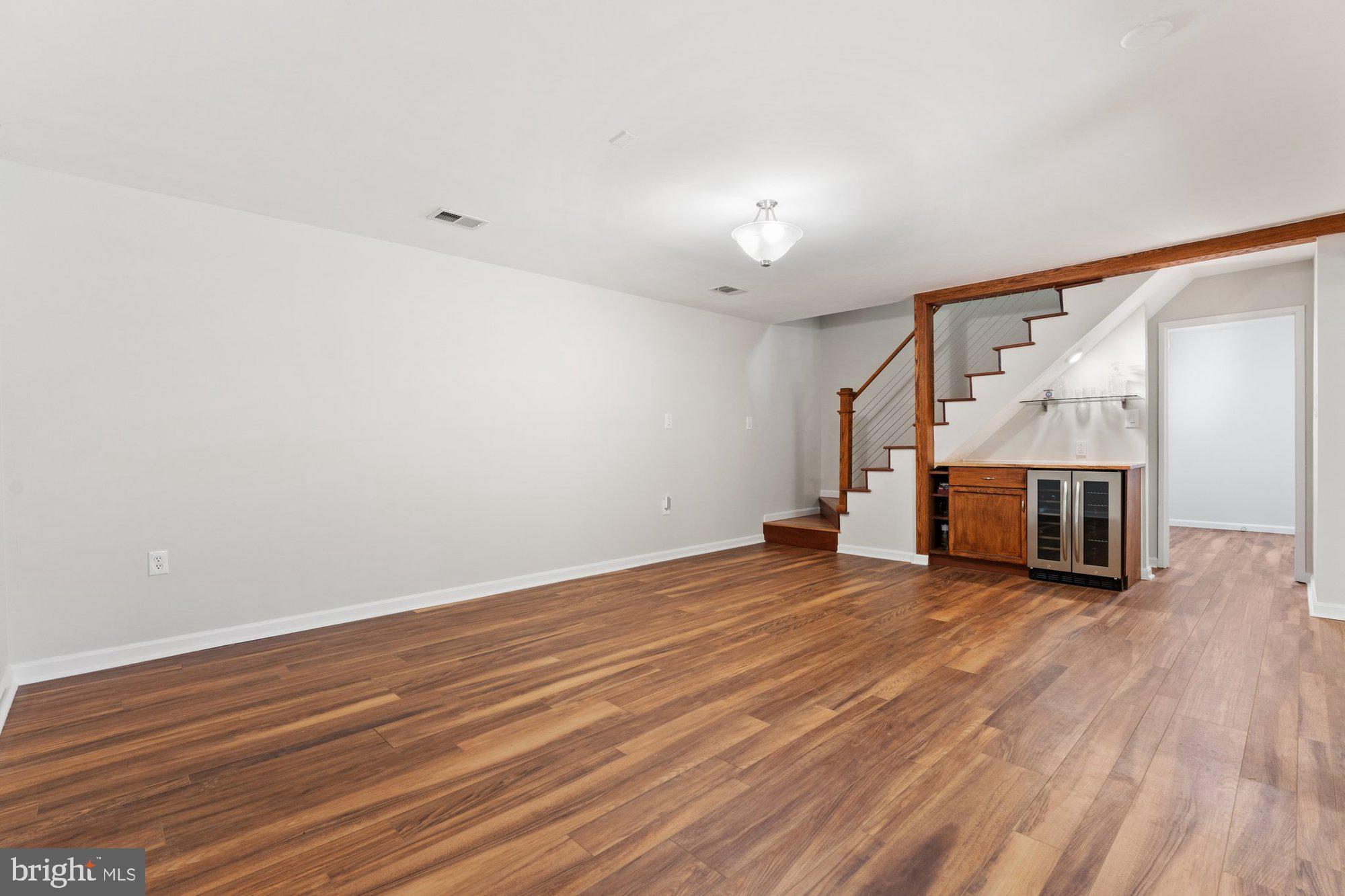 TYSONS WOODS - Residential