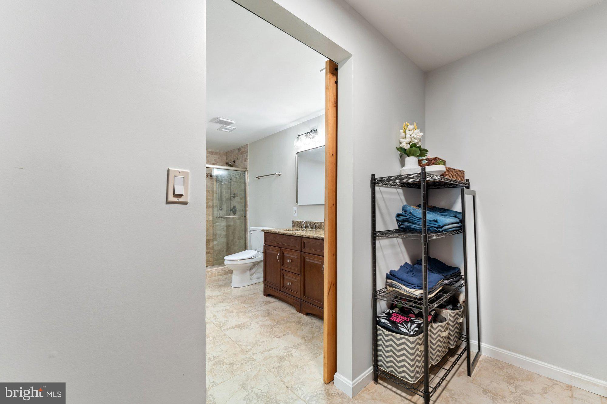 TYSONS WOODS - Residential