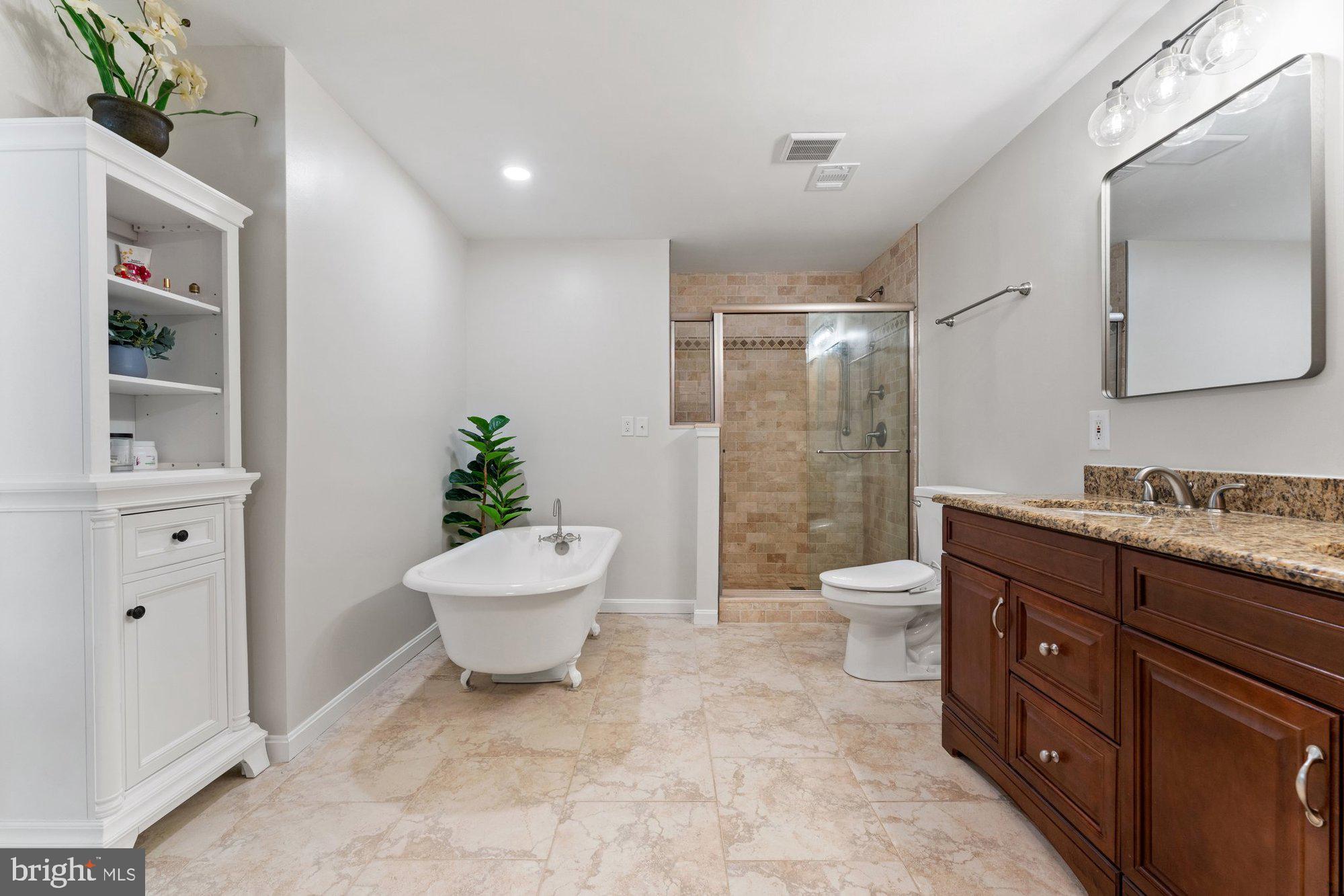 TYSONS WOODS - Residential