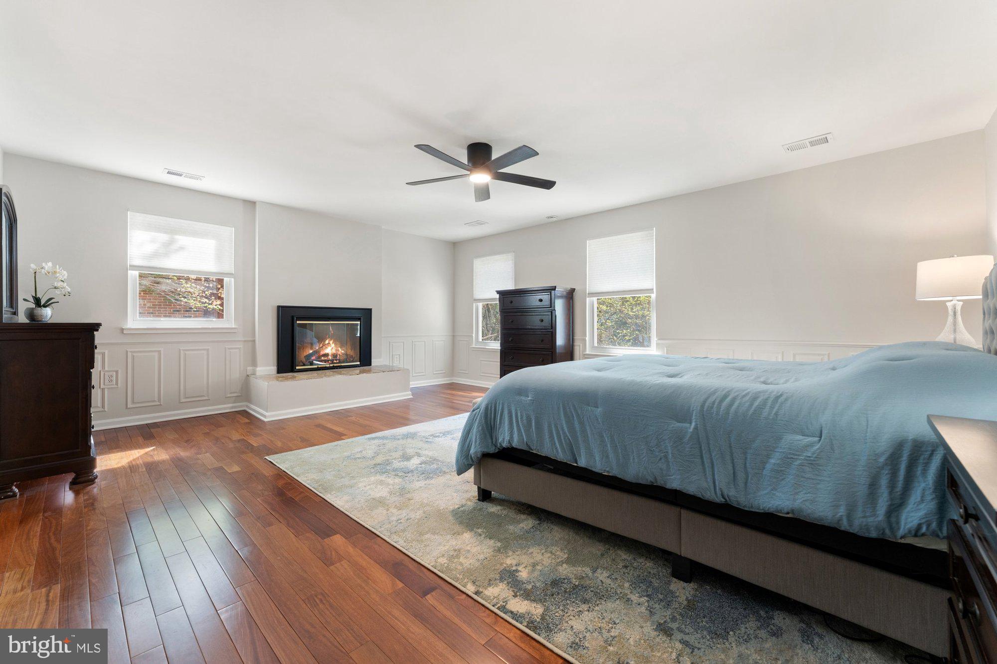 TYSONS WOODS - Residential