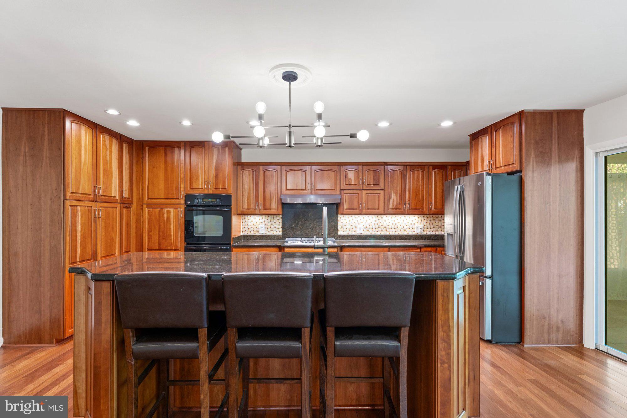 TYSONS WOODS - Residential