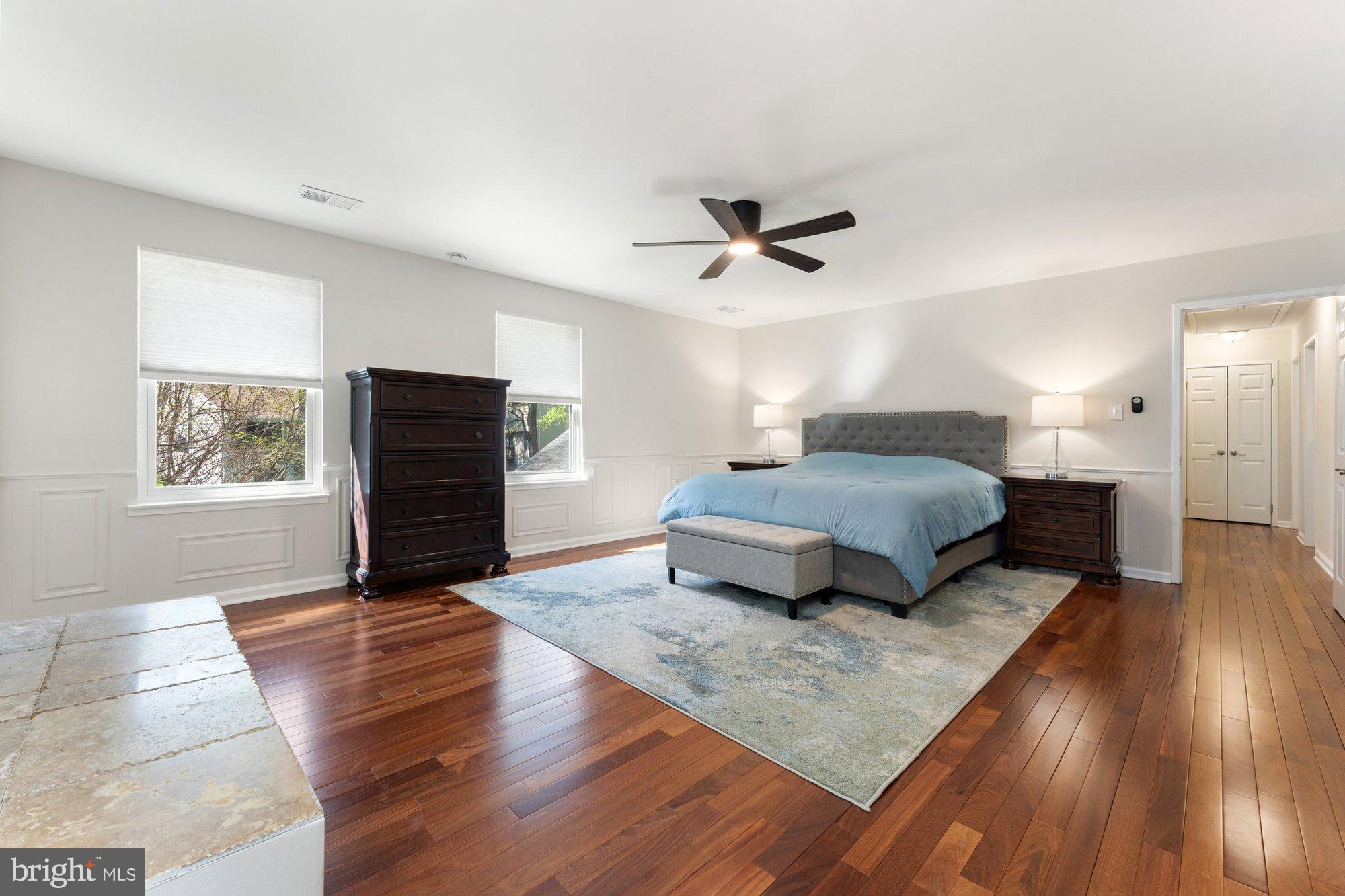 TYSONS WOODS - Residential