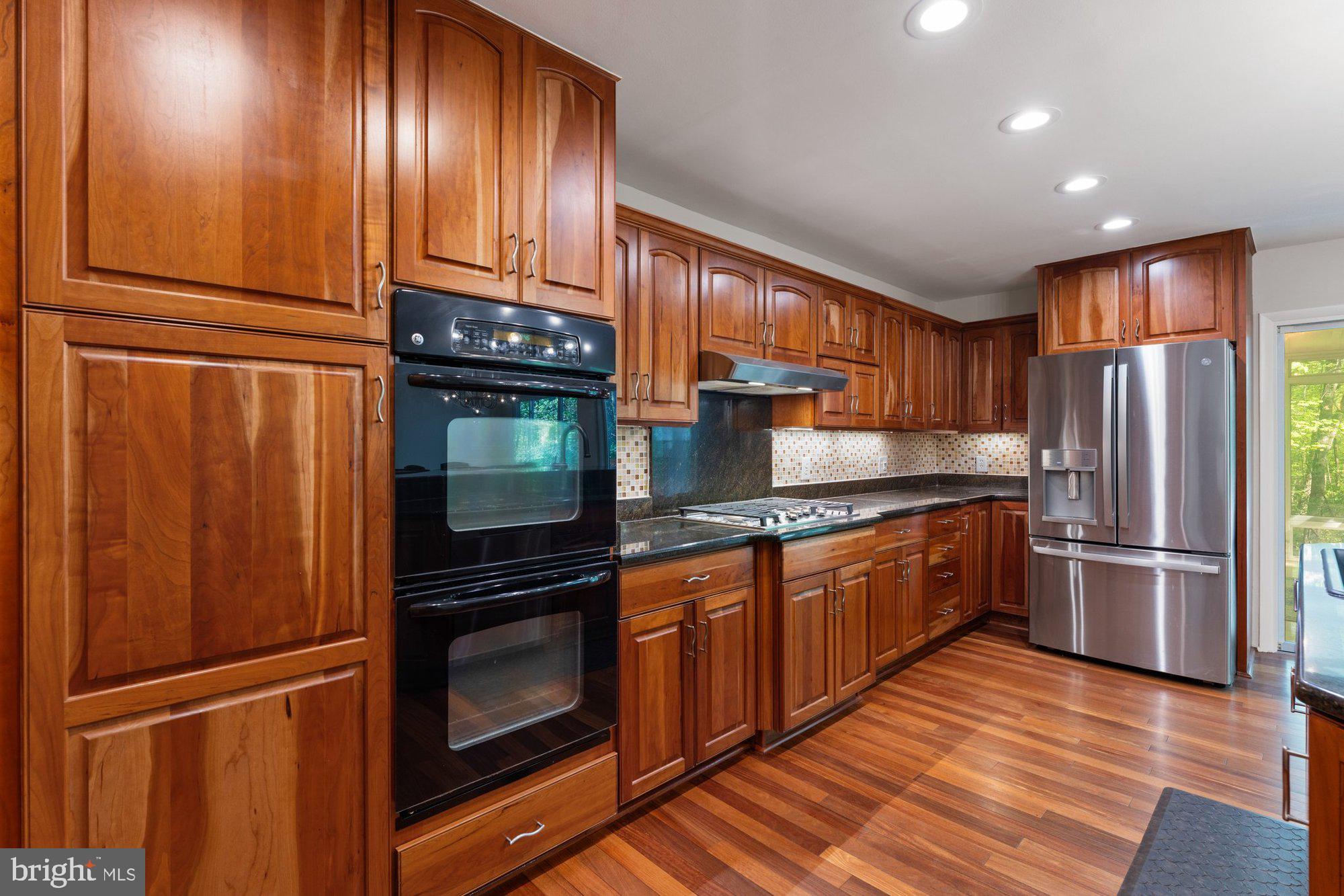 TYSONS WOODS - Residential