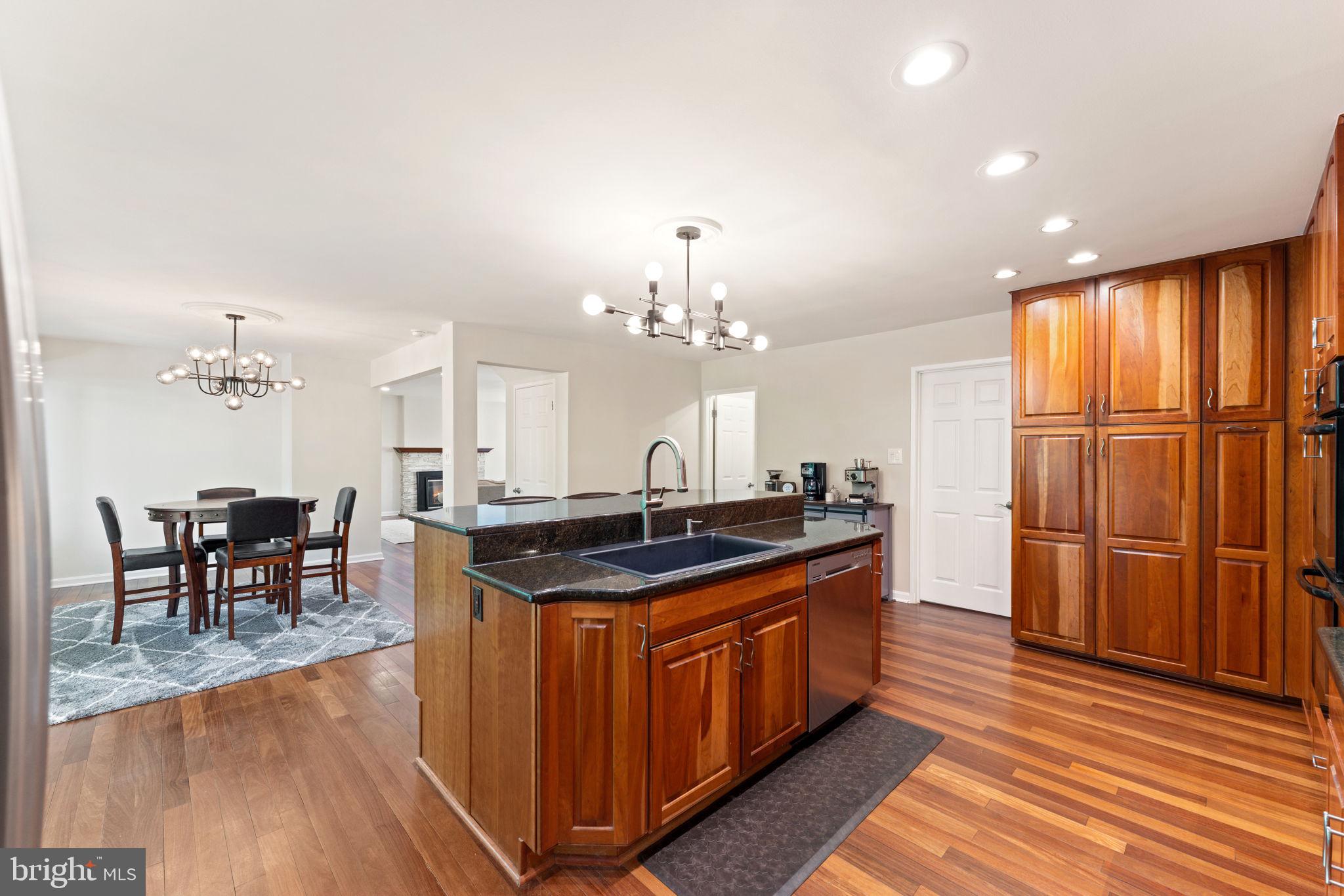 TYSONS WOODS - Residential