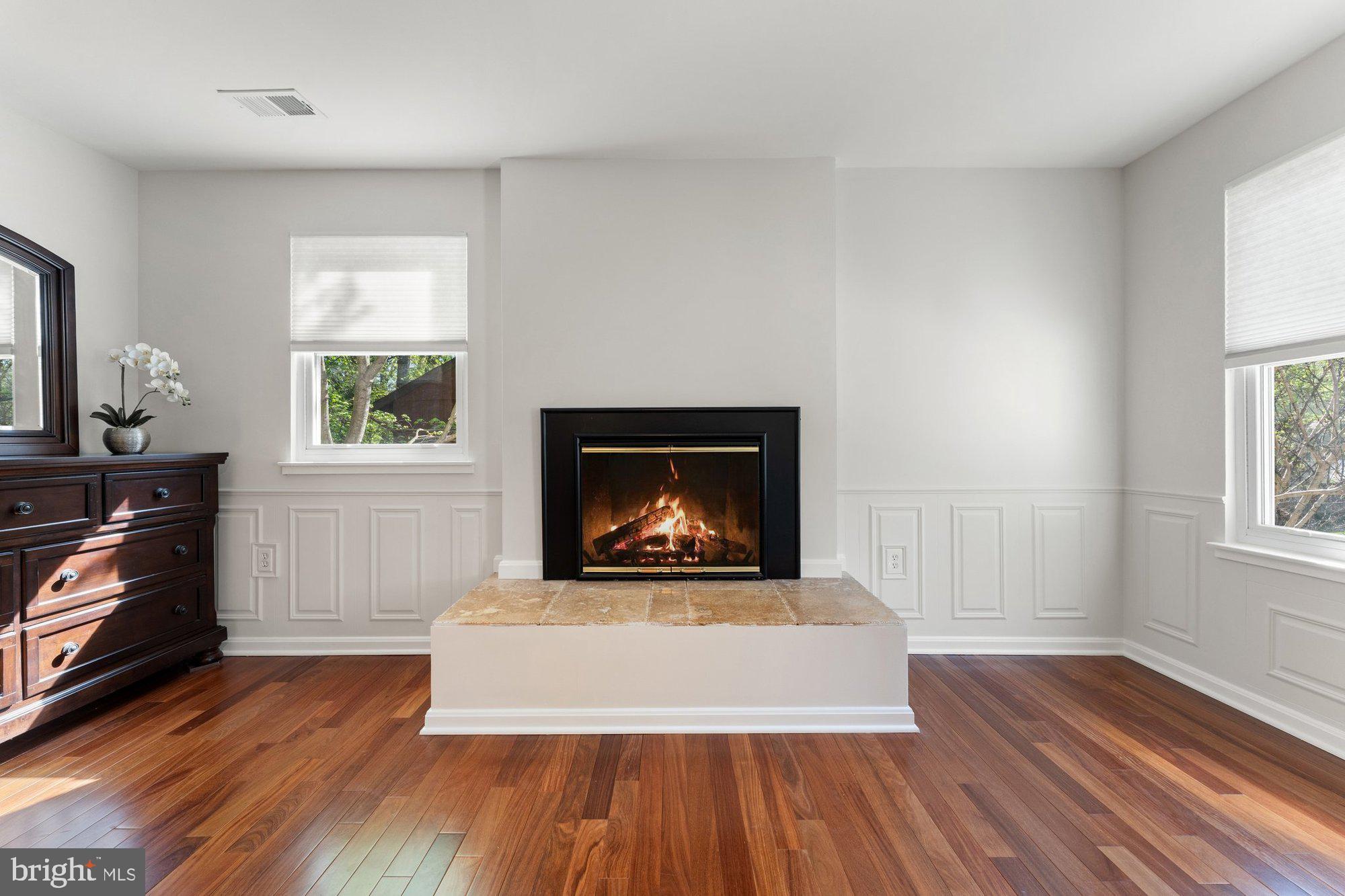 TYSONS WOODS - Residential