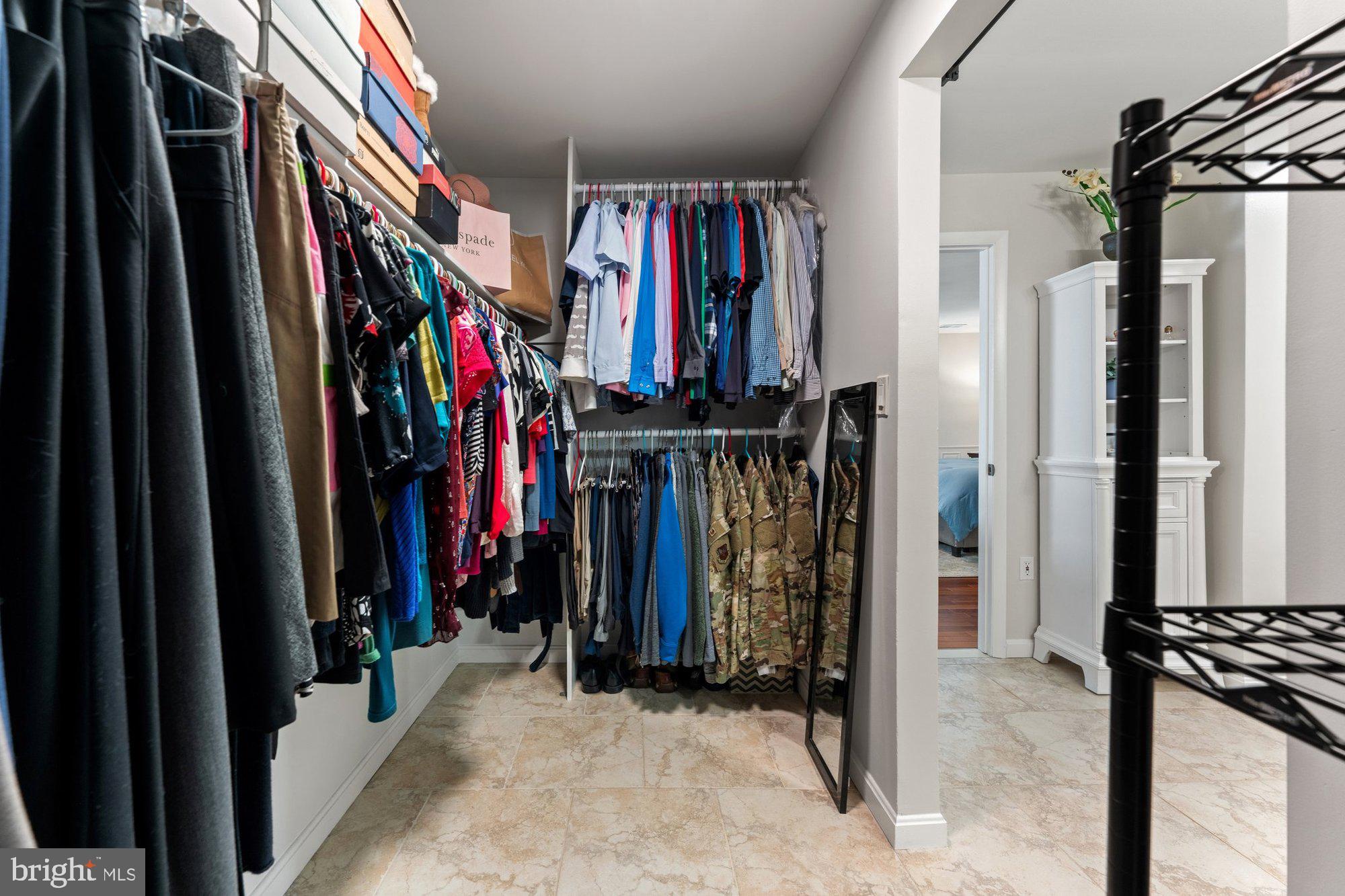 TYSONS WOODS - Residential