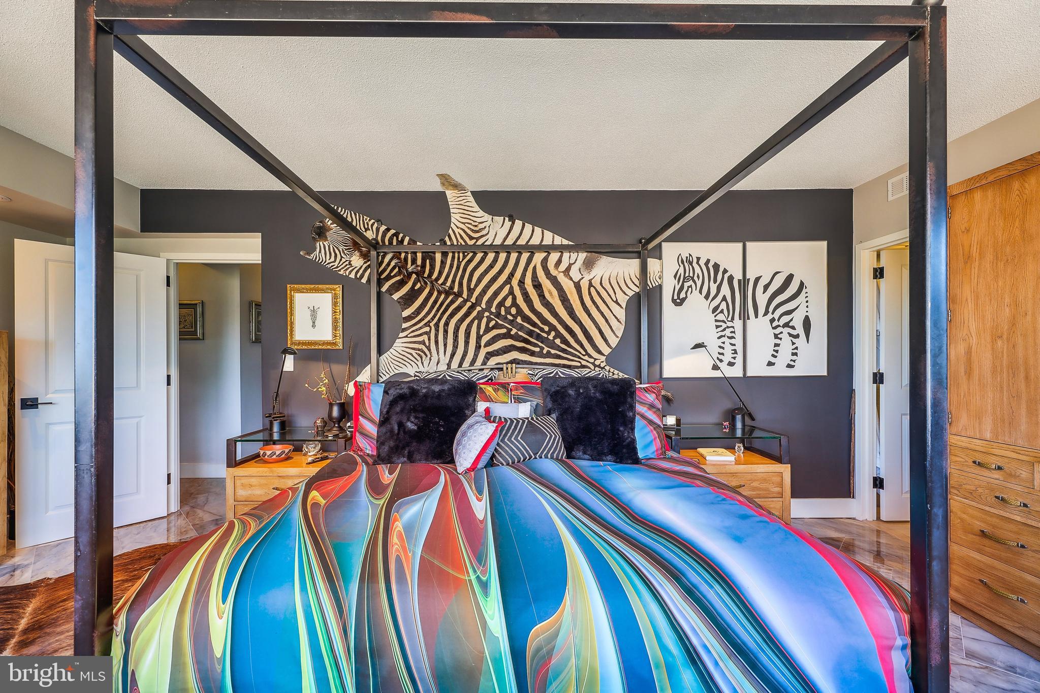 CRYSTAL CITY - Residential