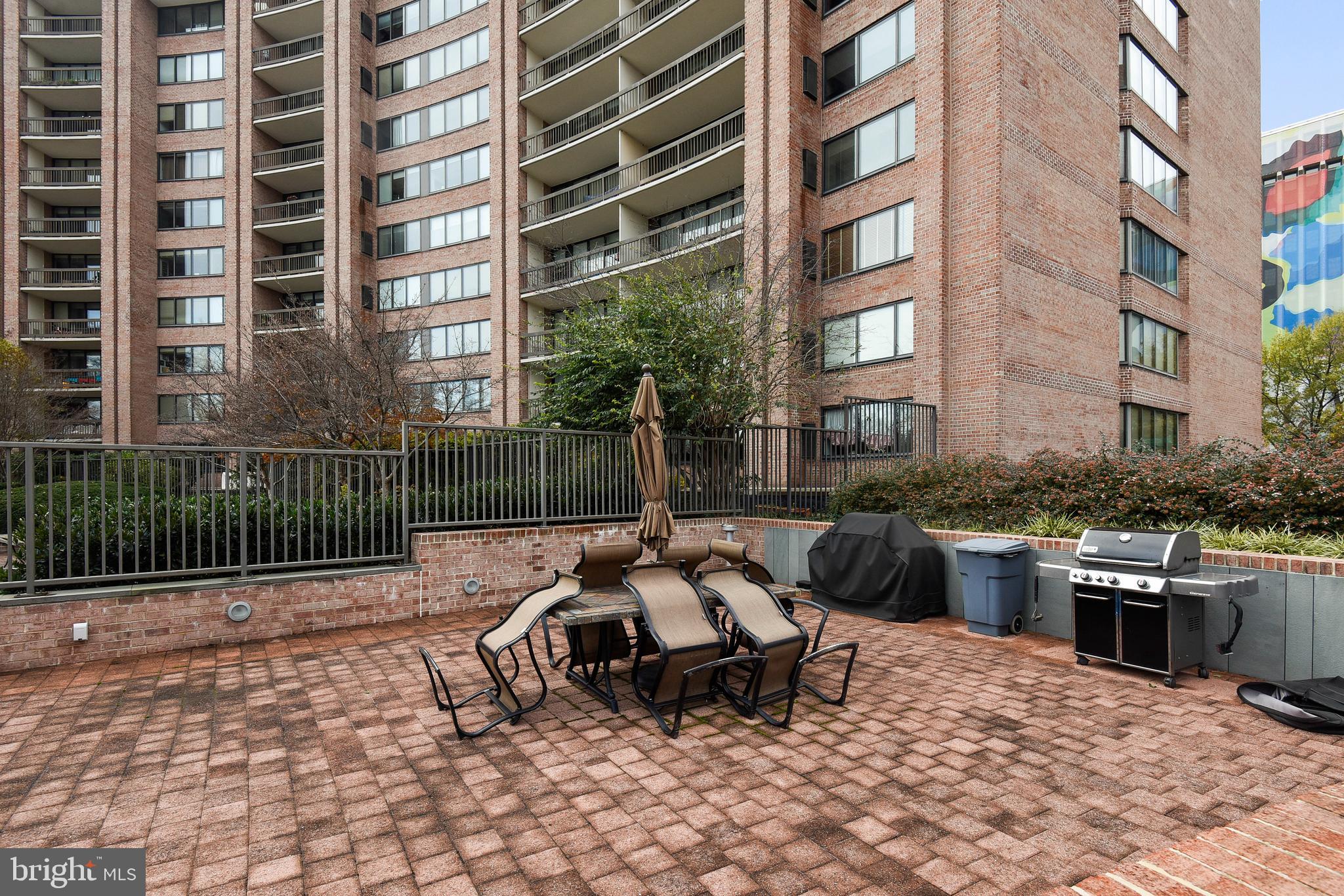 CRYSTAL CITY - Residential