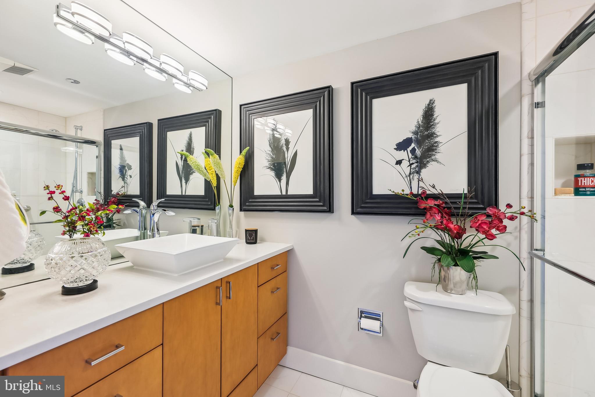 CRYSTAL CITY - Residential