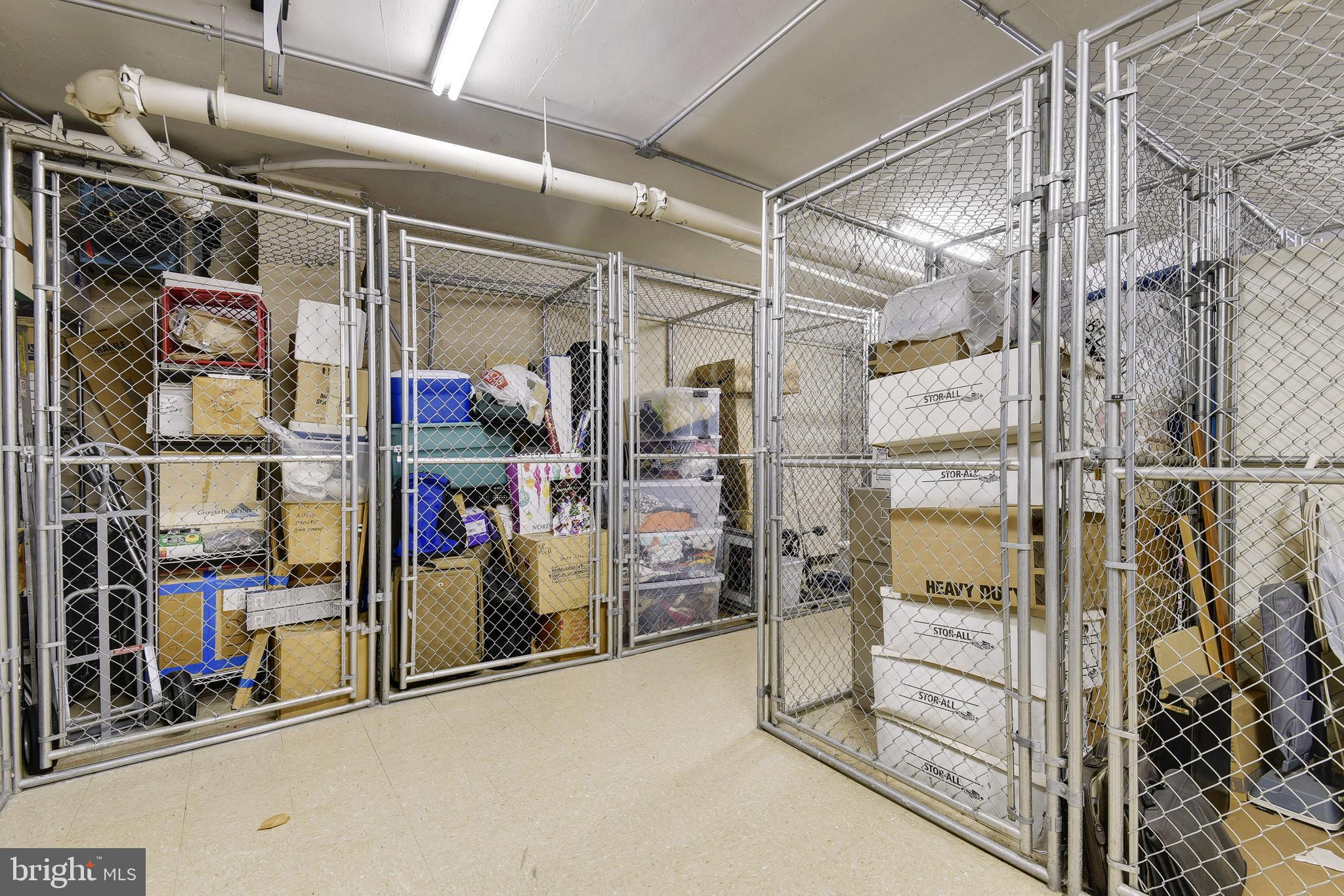 CRYSTAL CITY - Residential