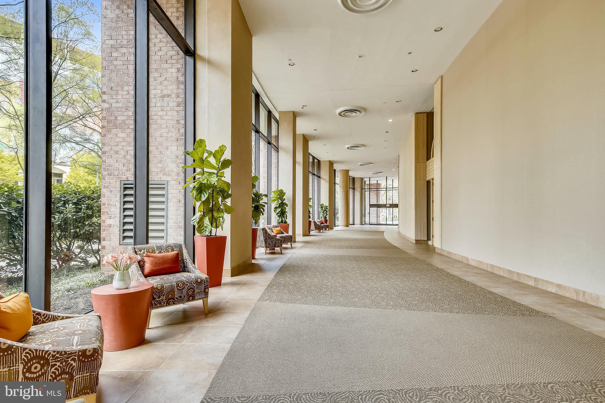 CRYSTAL CITY - Residential