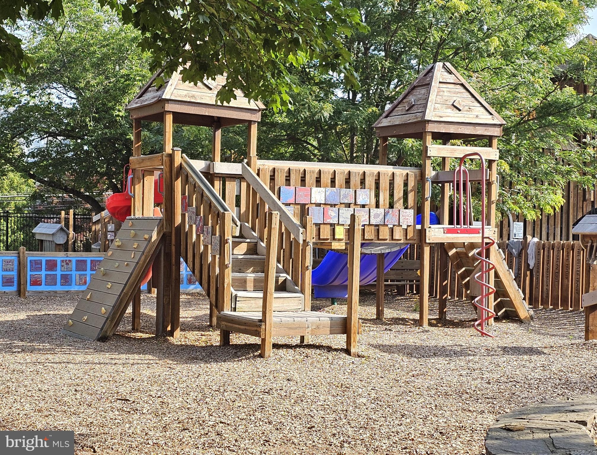 BEAVER HILL - Residential