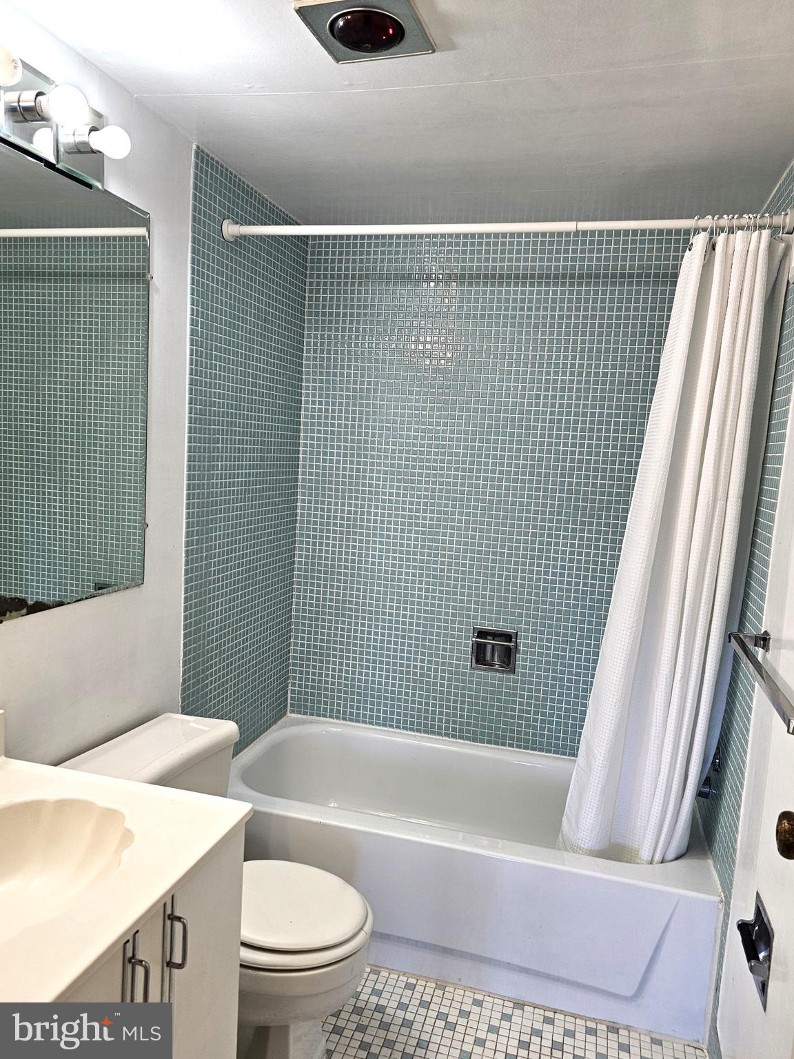 BEAVER HILL - Residential