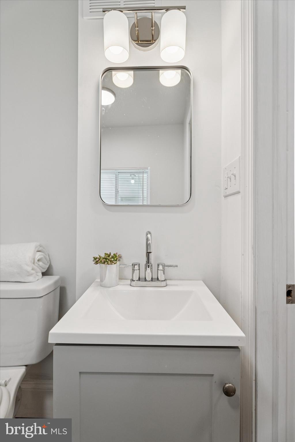 NORRISTOWN - Residential