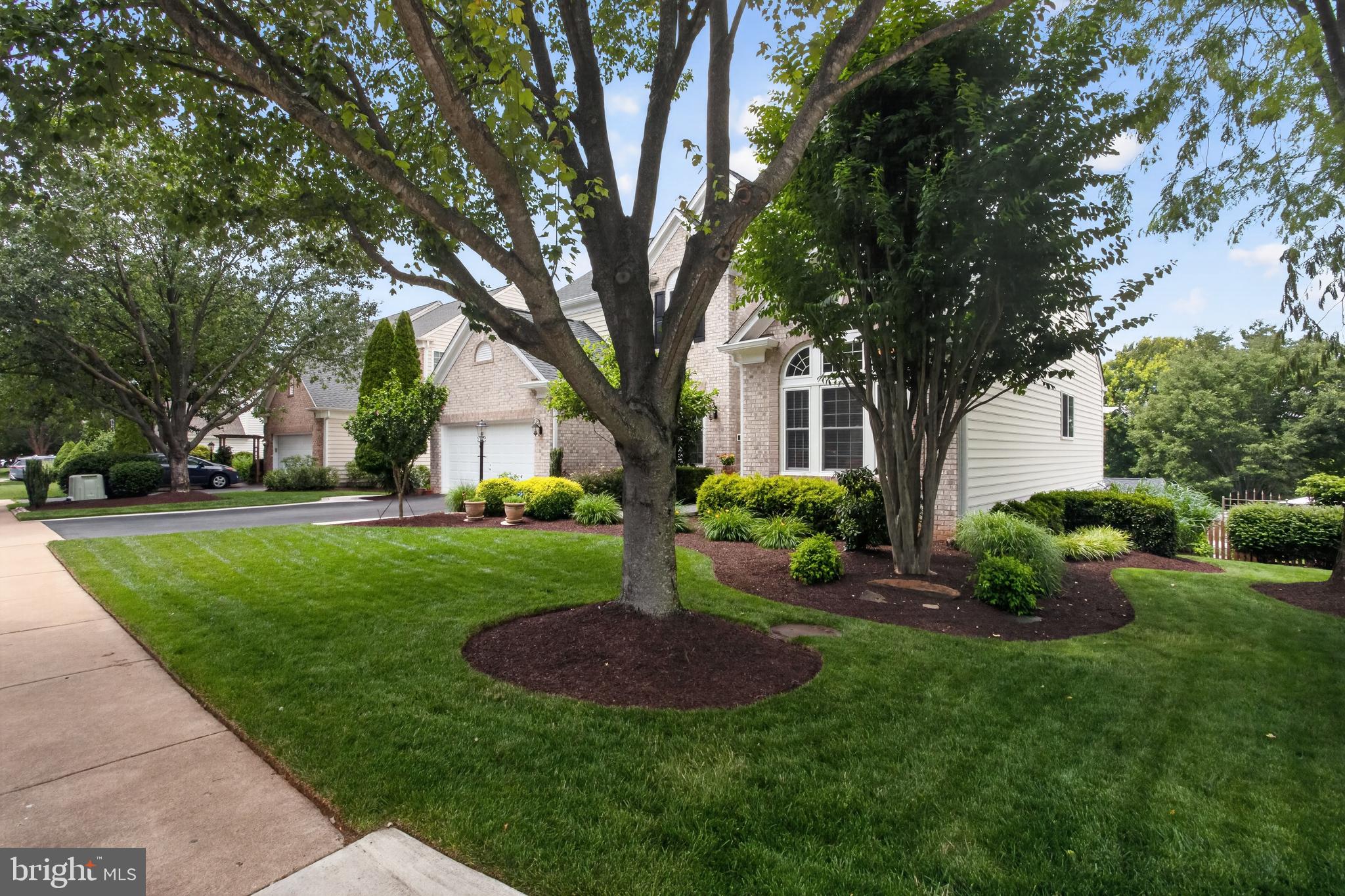 6442 WHITES MILL LANE