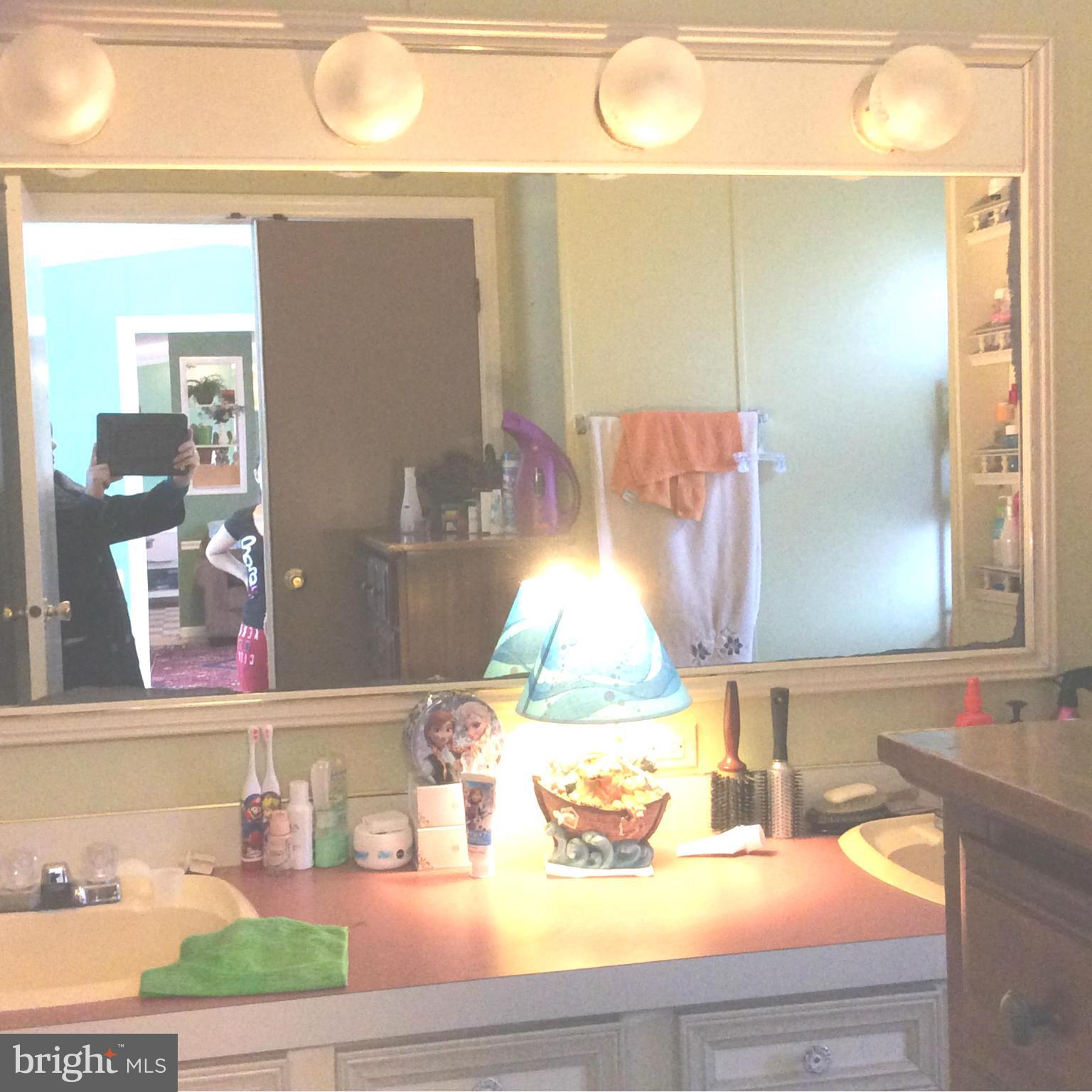 WAPLES MOBILE HOME PARK - Residential