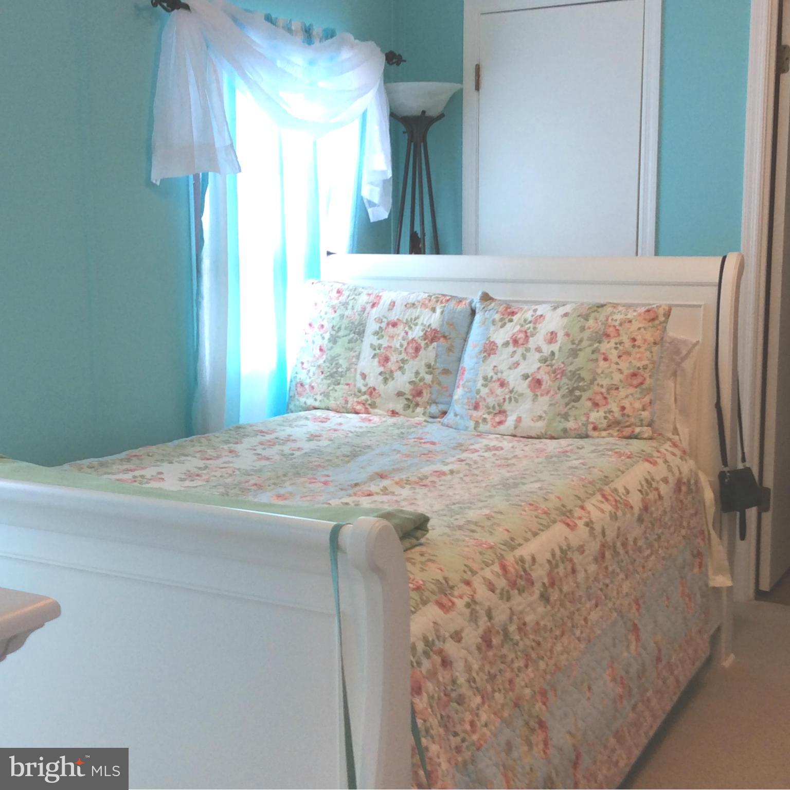 WAPLES MOBILE HOME PARK - Residential