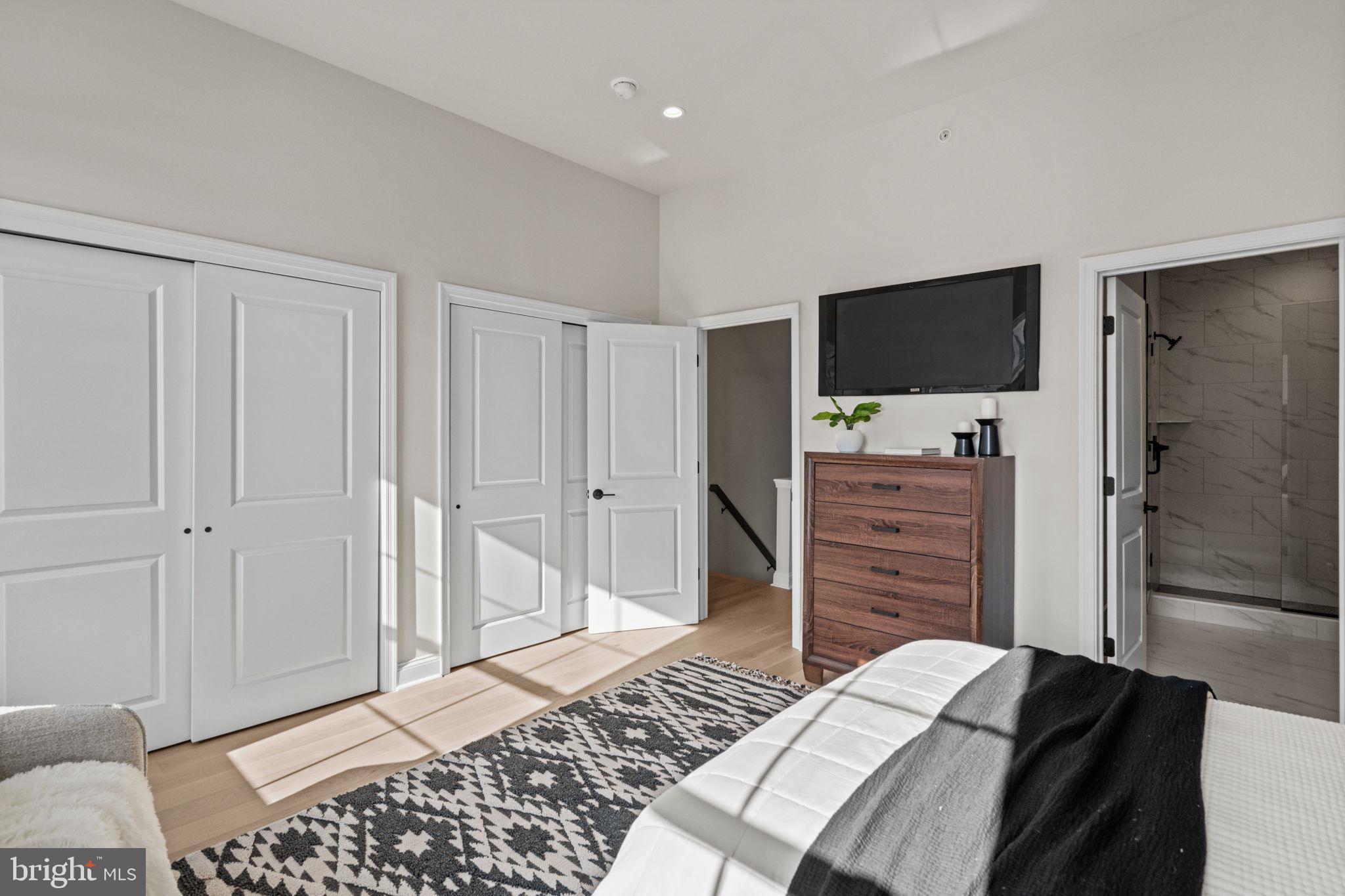 WYNNEFIELD HEIGHTS - Residential