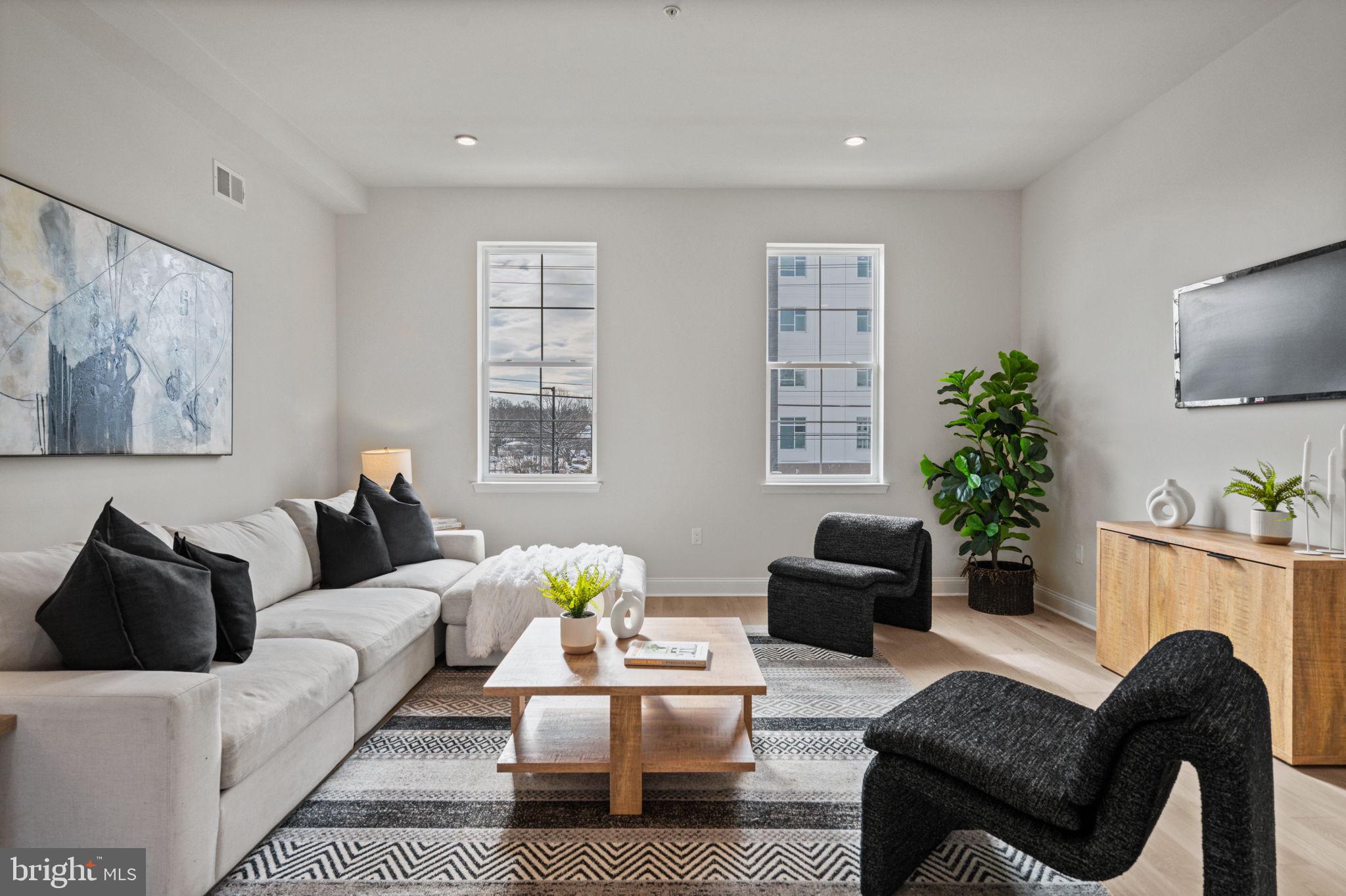 WYNNEFIELD HEIGHTS - Residential