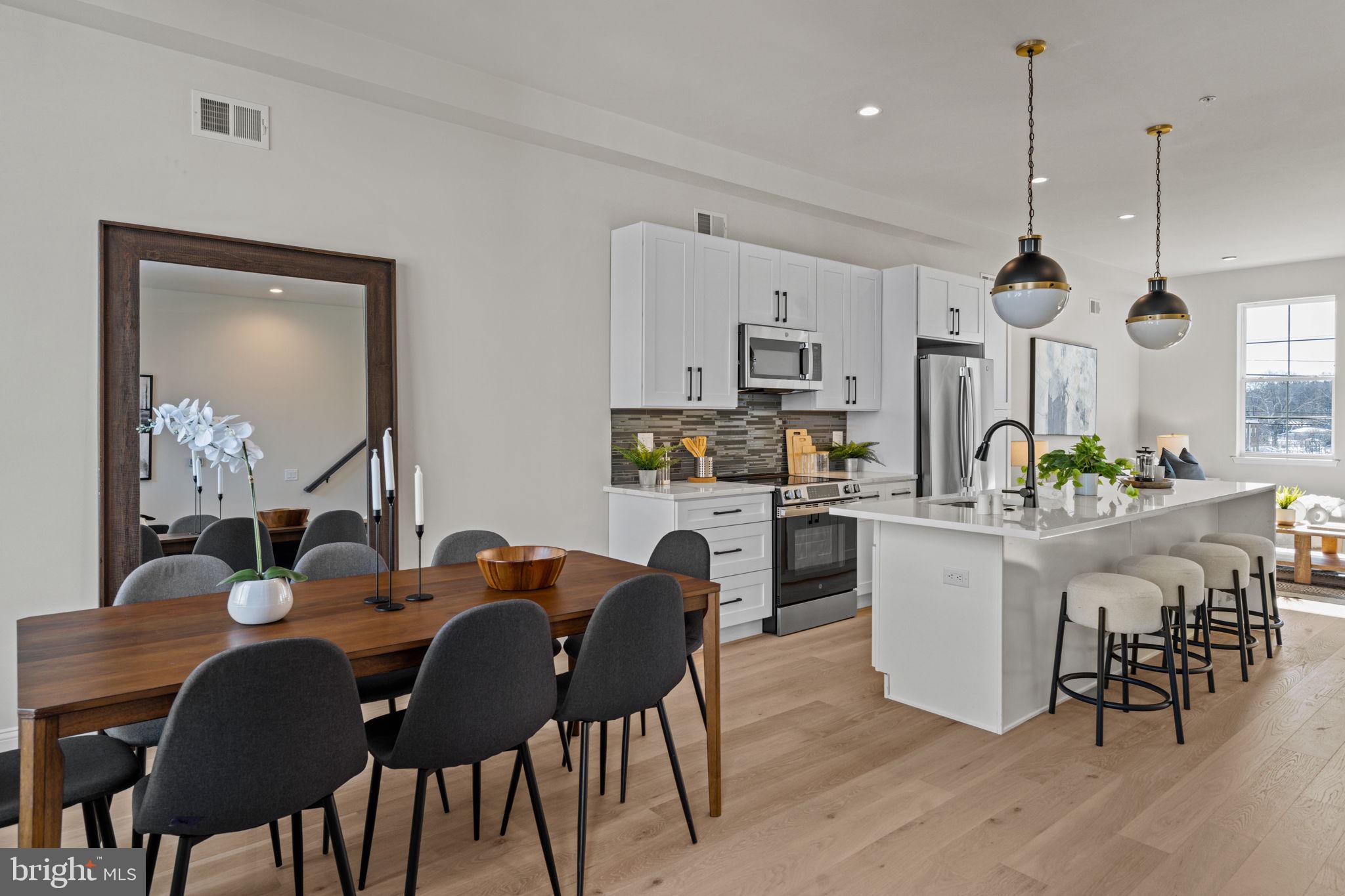 WYNNEFIELD HEIGHTS - Residential