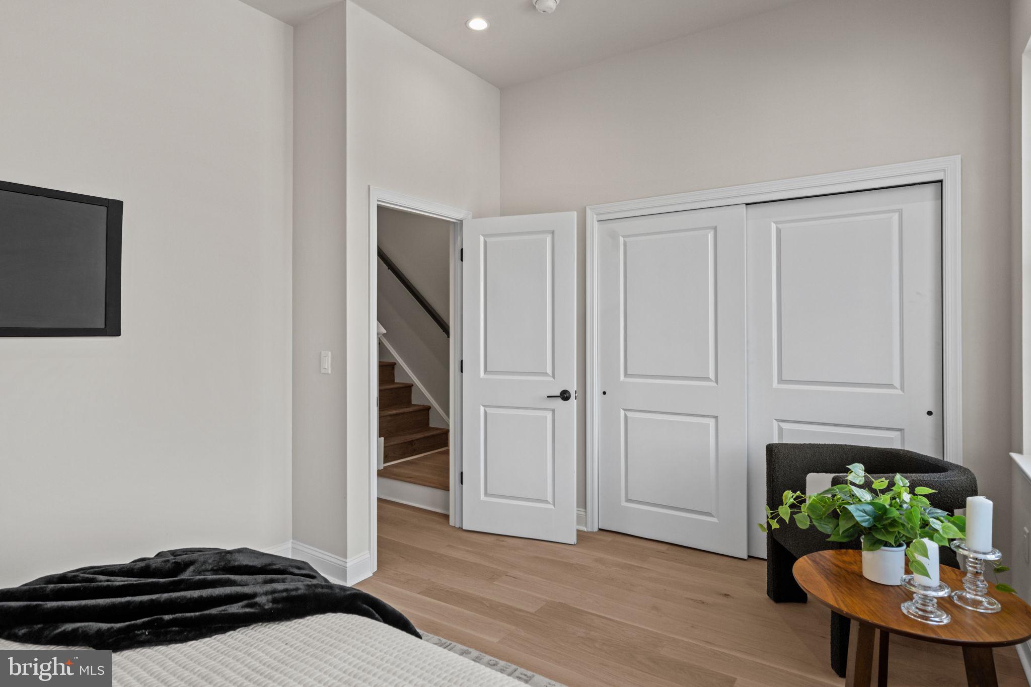 WYNNEFIELD HEIGHTS - Residential