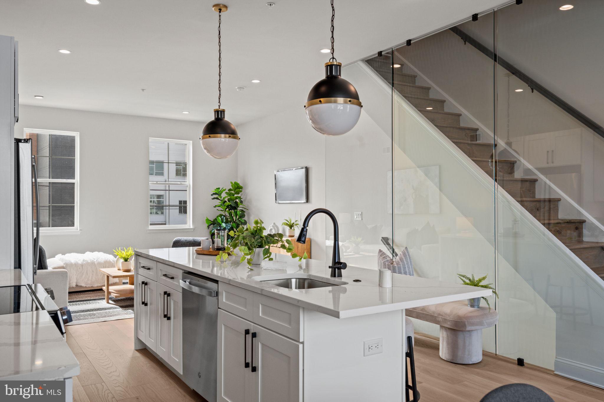 WYNNEFIELD HEIGHTS - Residential