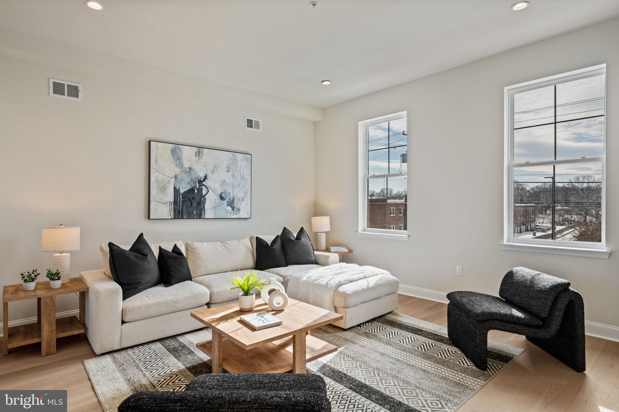 WYNNEFIELD HEIGHTS - Residential