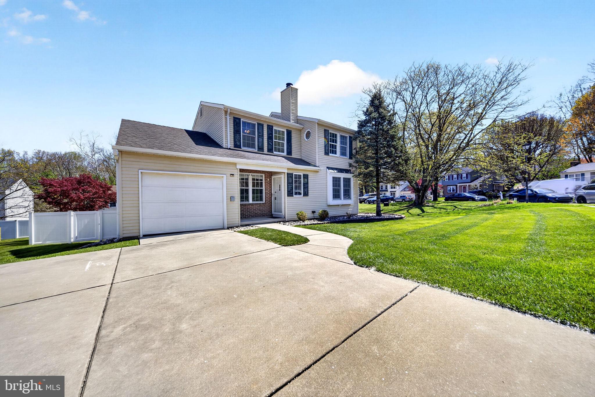 VILLAGE OF WHITE OAK - Residential