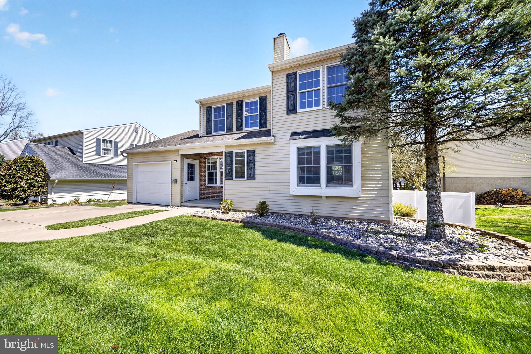 VILLAGE OF WHITE OAK - Residential