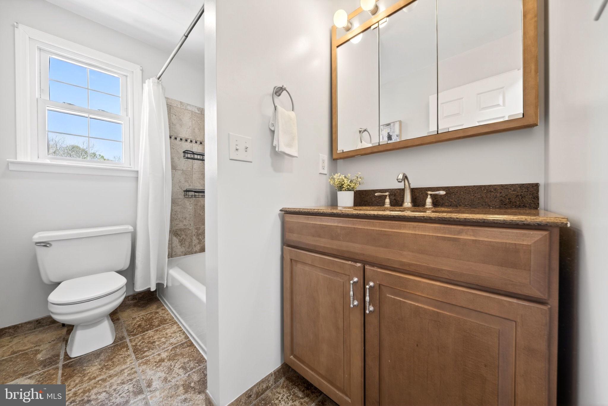 VILLAGE OF WHITE OAK - Residential