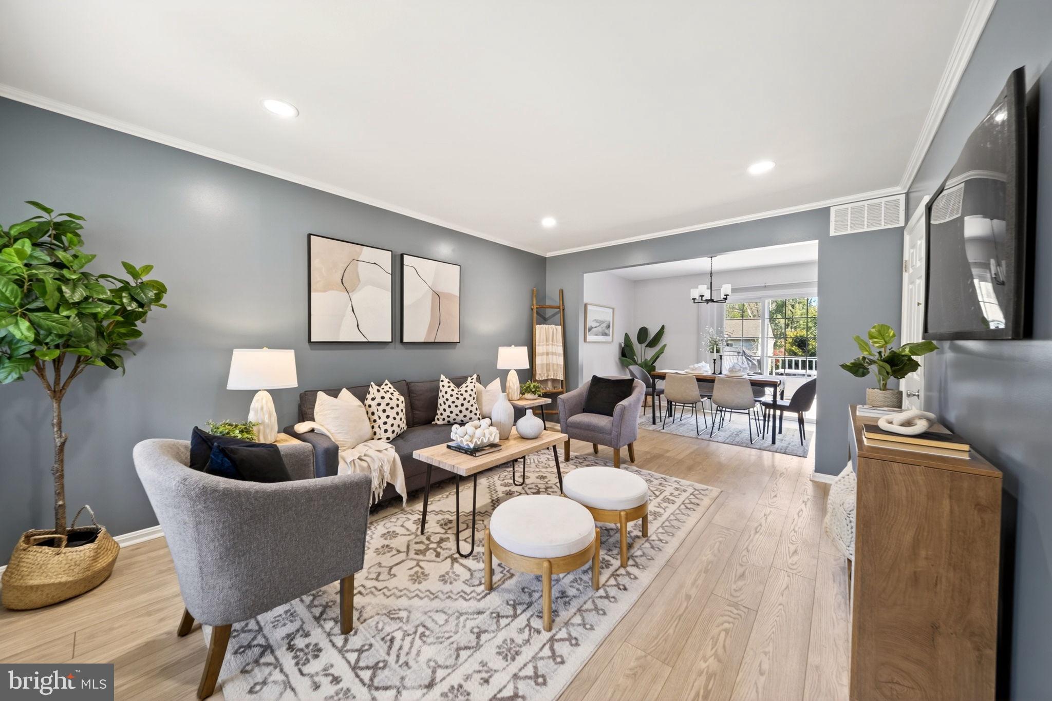 VILLAGE OF WHITE OAK - Residential