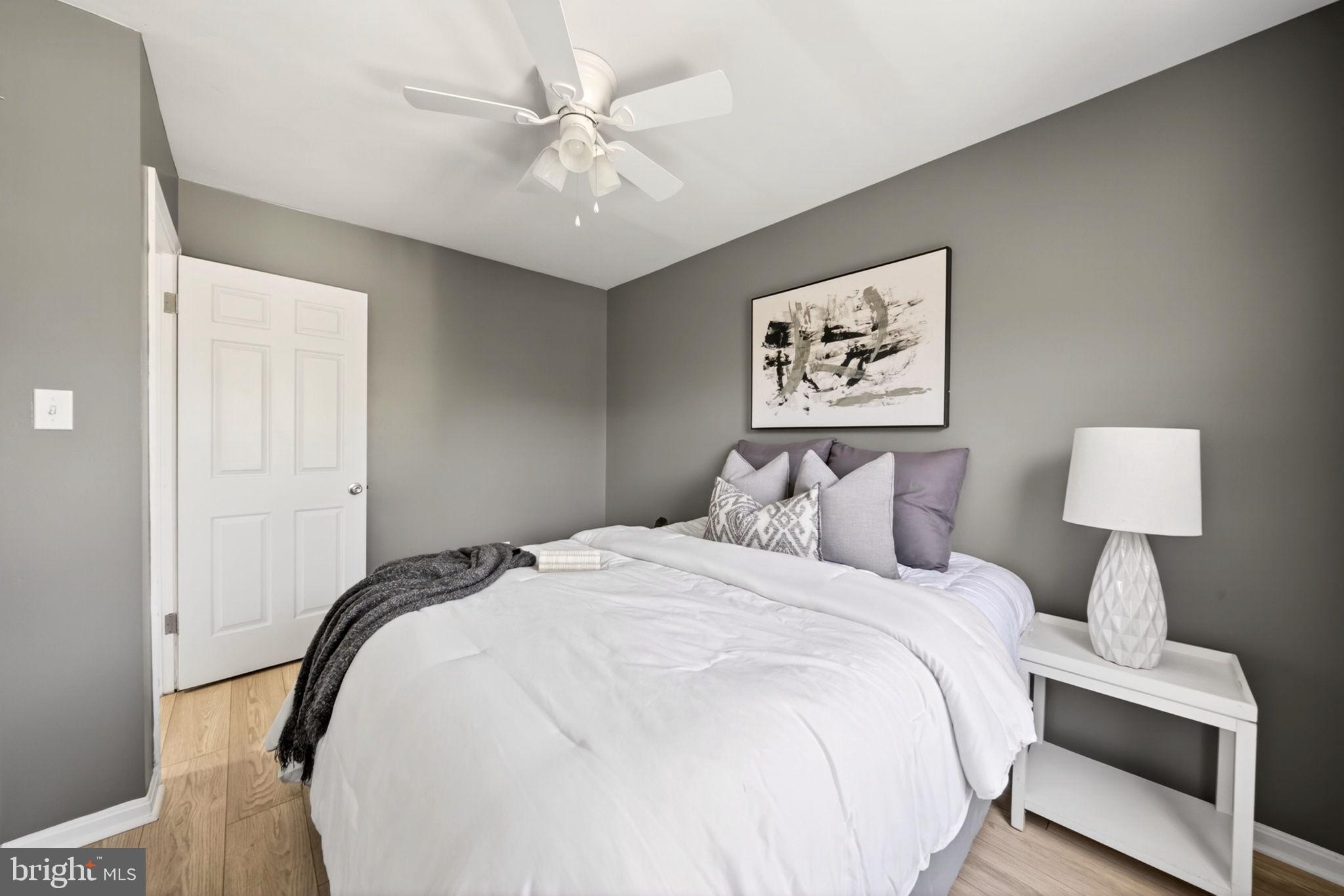 VILLAGE OF WHITE OAK - Residential