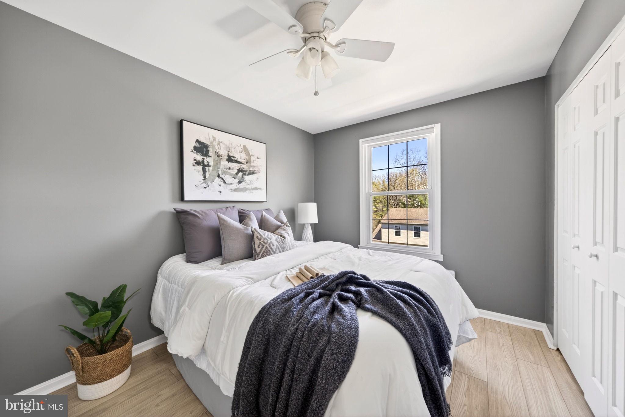 VILLAGE OF WHITE OAK - Residential