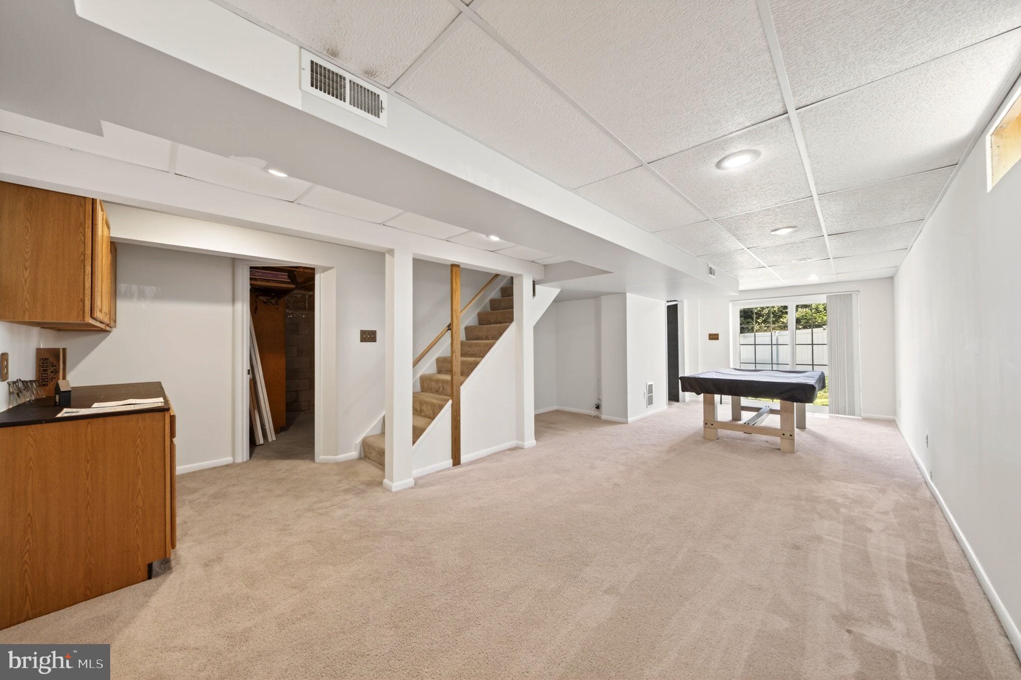 VILLAGE OF WHITE OAK - Residential