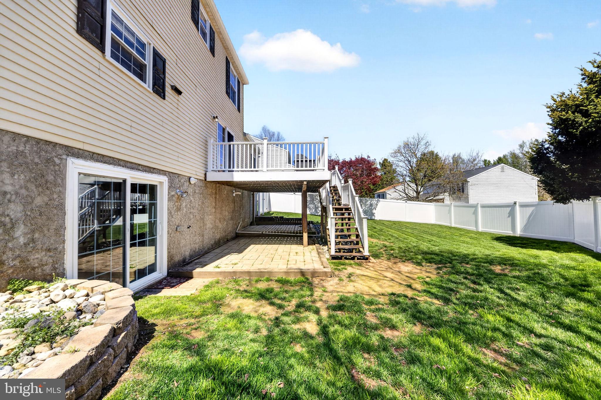 VILLAGE OF WHITE OAK - Residential