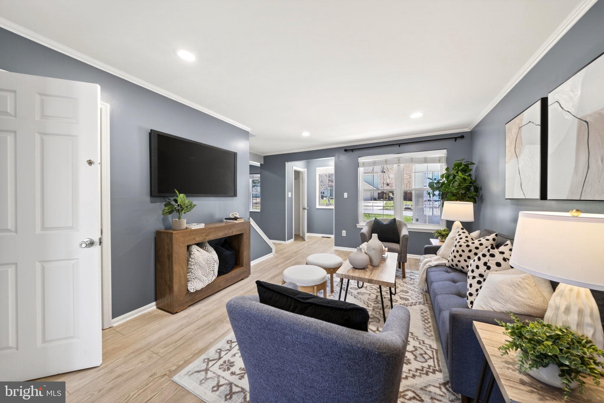 VILLAGE OF WHITE OAK - Residential