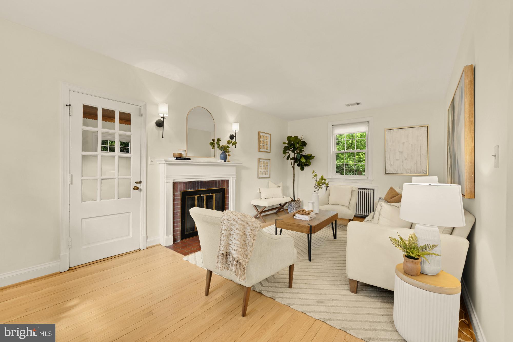 WOODSIDE FOREST - Residential