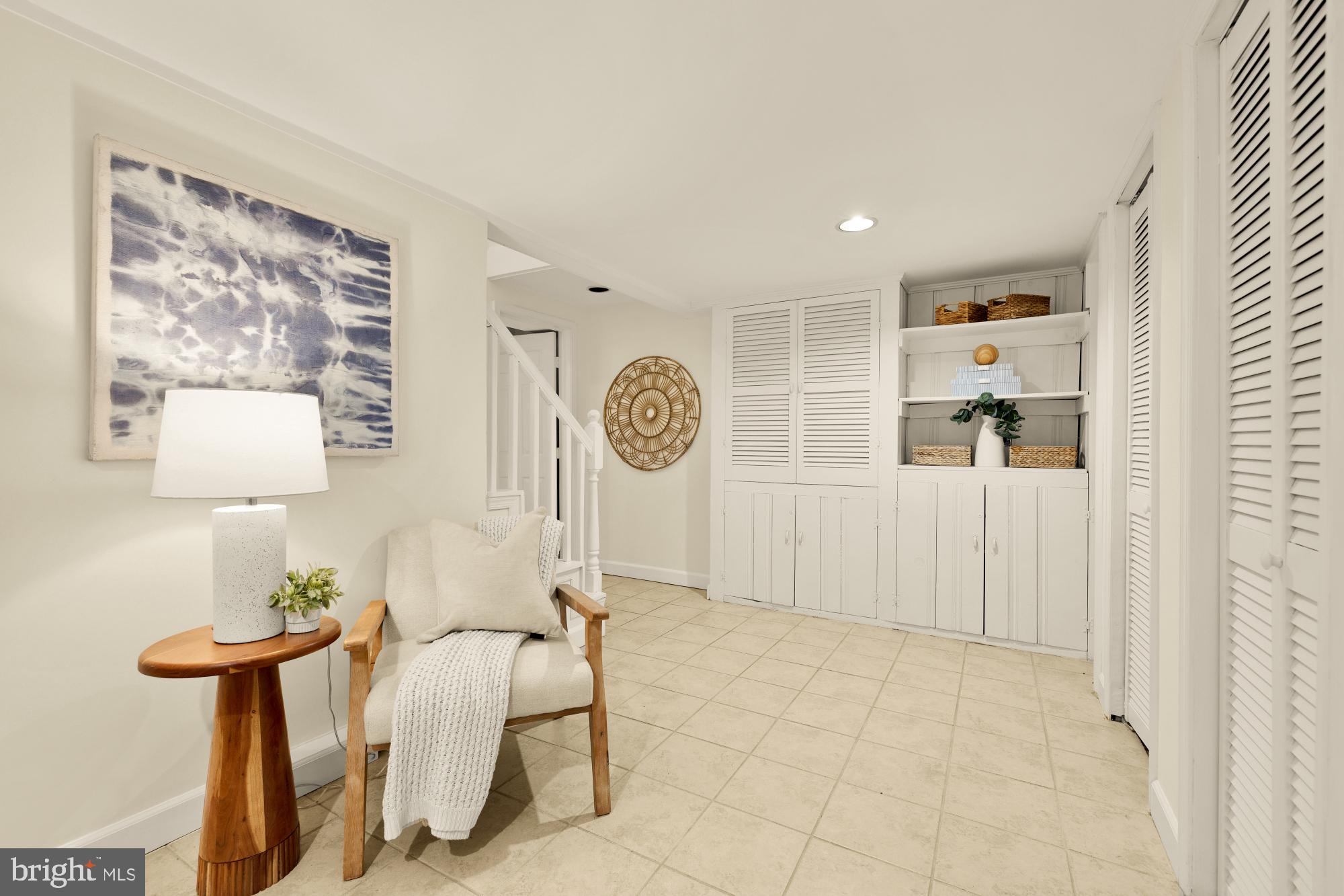 WOODSIDE FOREST - Residential