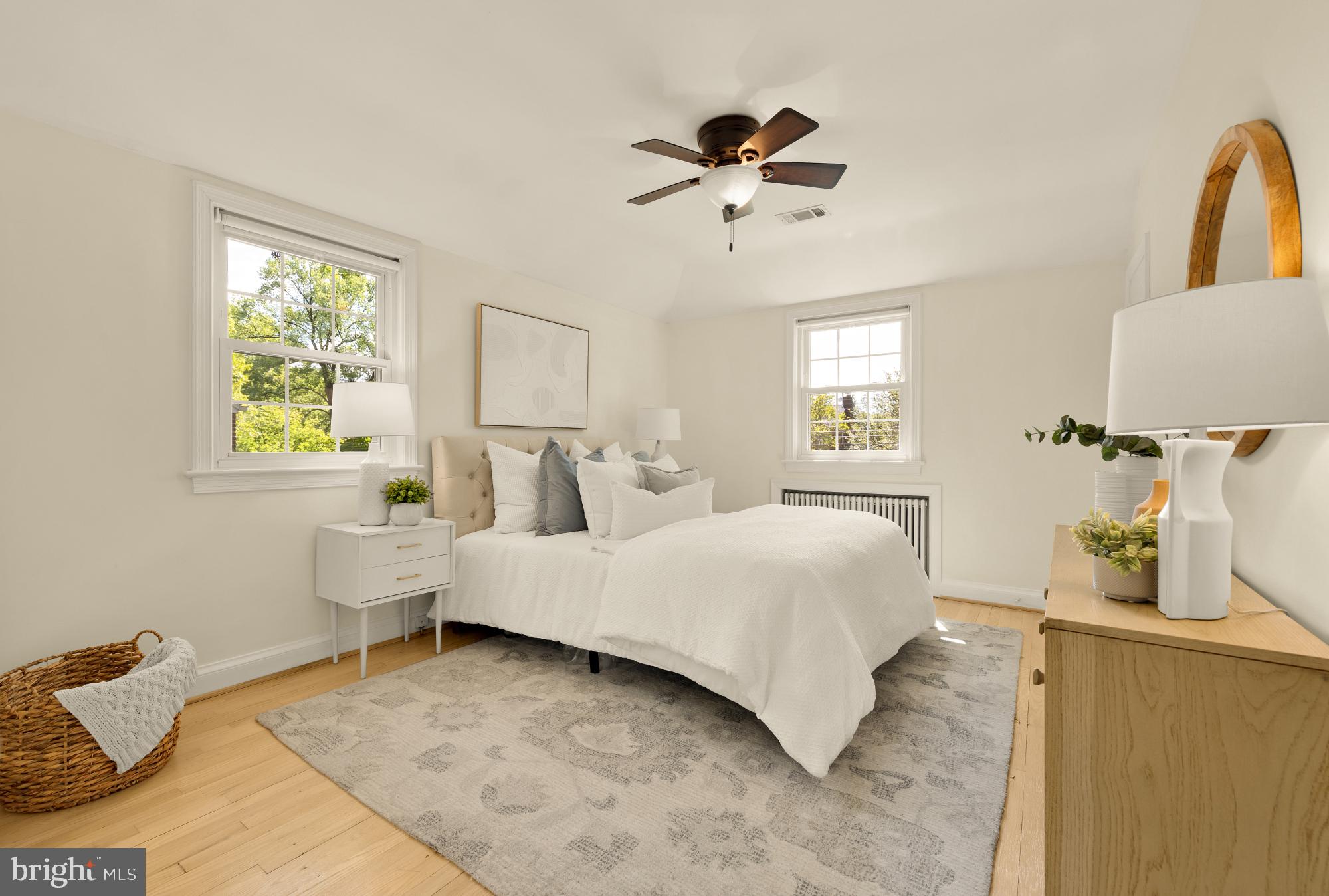 WOODSIDE FOREST - Residential