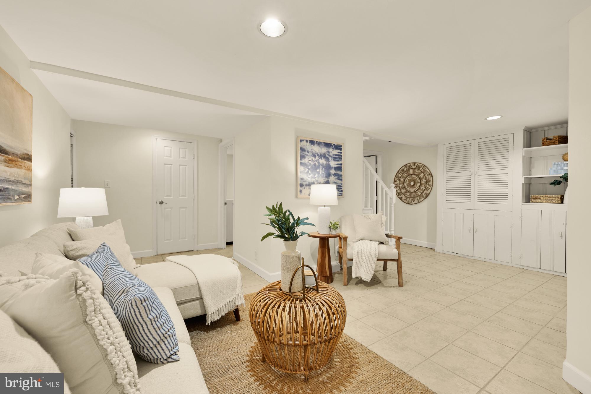 WOODSIDE FOREST - Residential