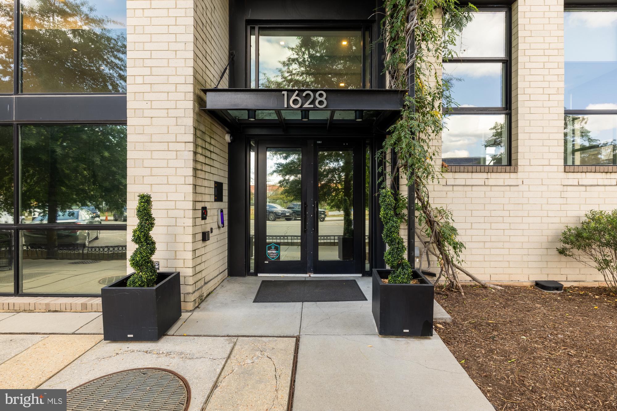 1628 11TH STREET NW 102