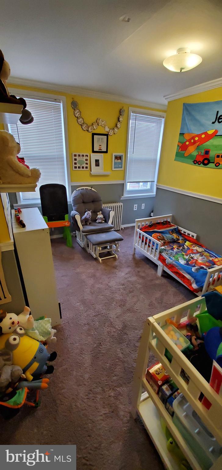 BRIDESBURG - Residential