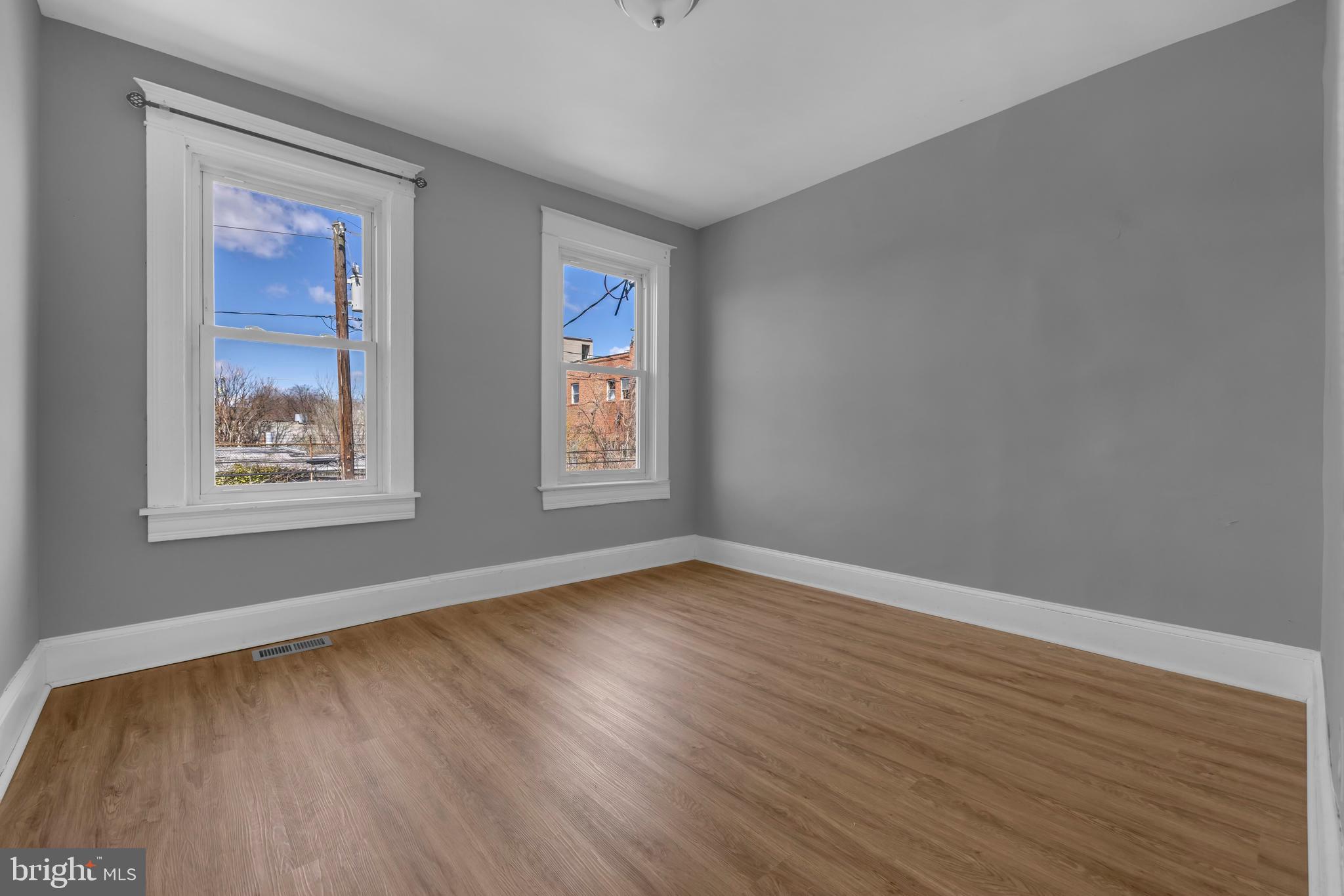 PIMLICO - Residential