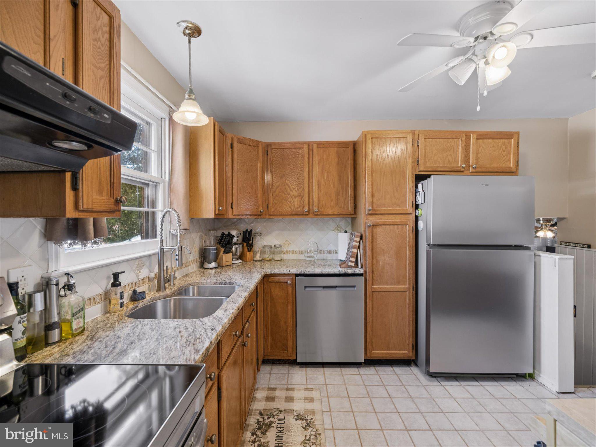 112 SAINT REGIS DRIVE