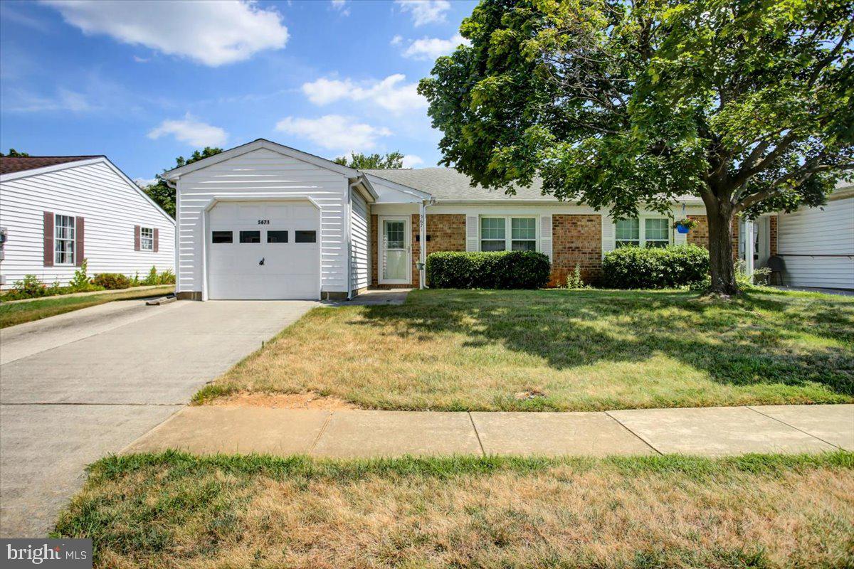 5671 CRABAPPLE DRIVE