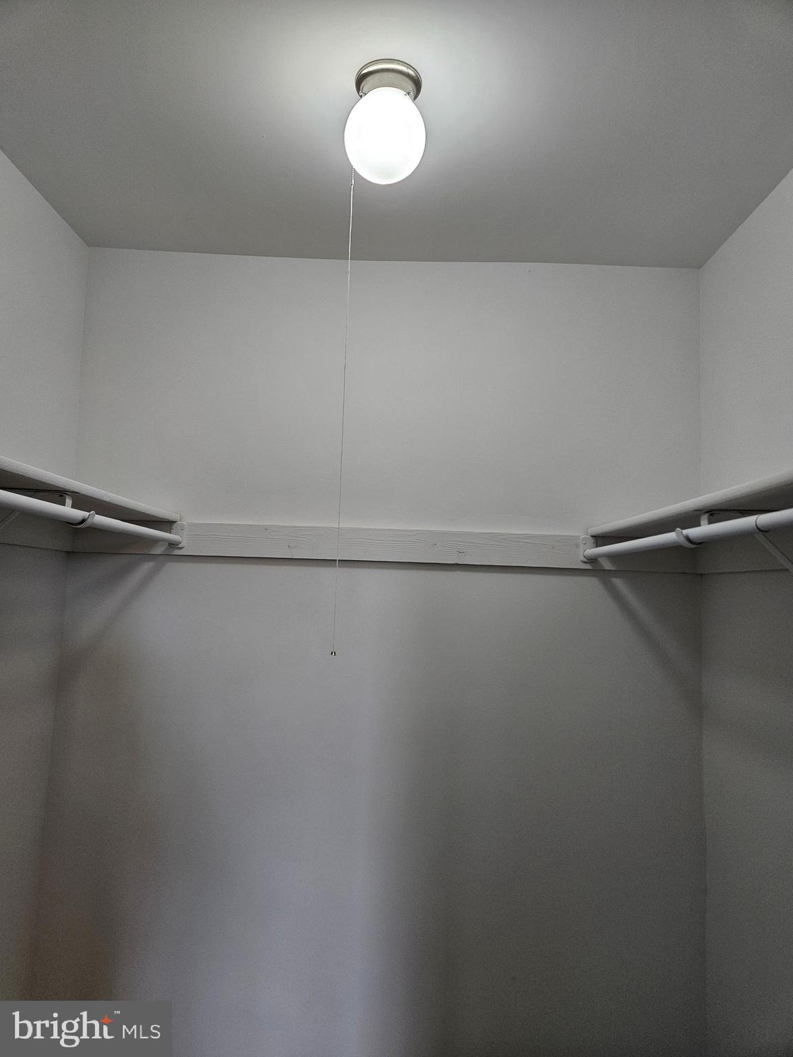 PROPHECY - Residential Lease