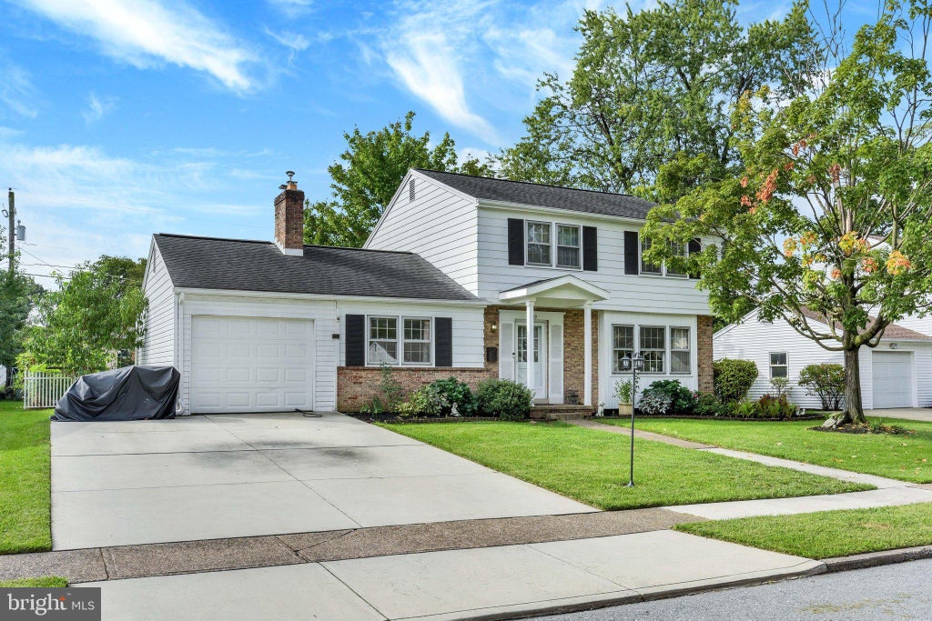 Photo of 4609 Danbury Road, HARRISBURG, PA 17109 (MLS # PADA2064412)