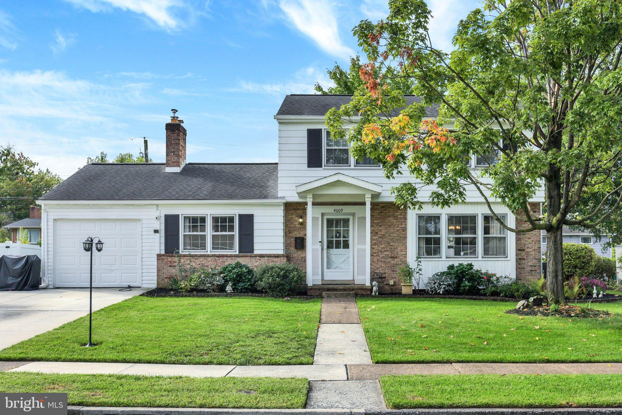 4609 DANBURY ROAD