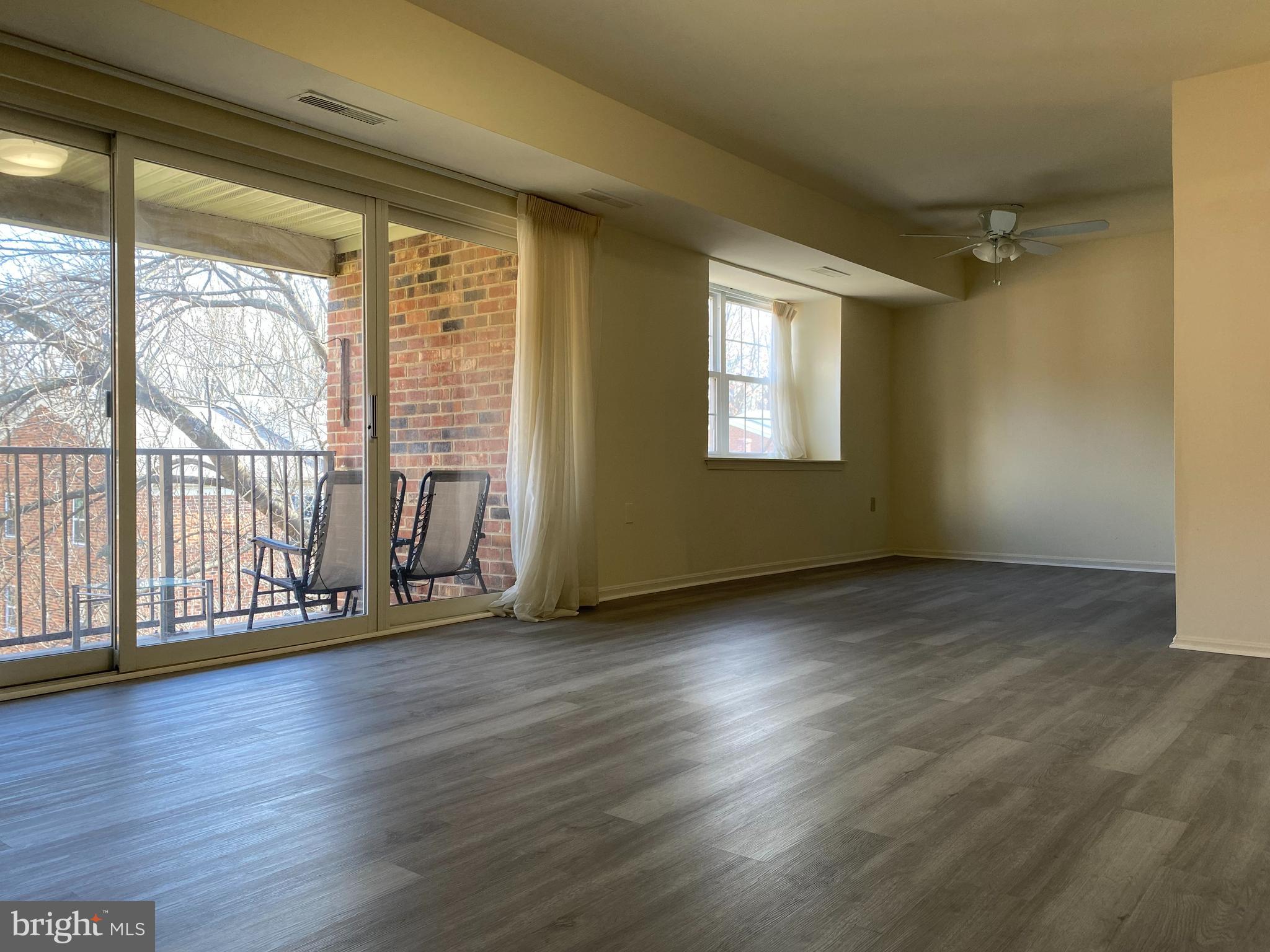 PLYMOUTH GARDENS - Residential